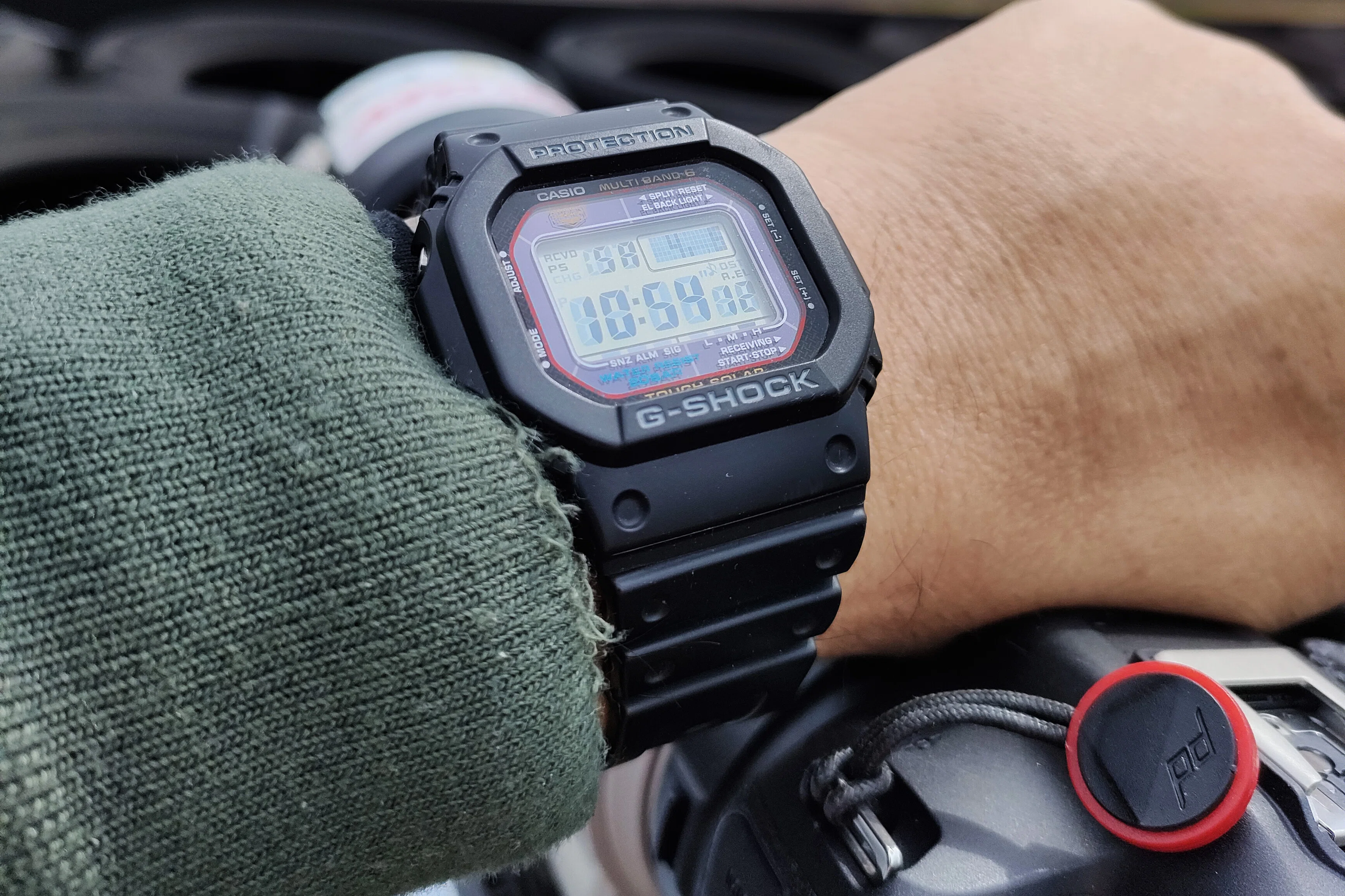 岡田准一 G-SHOCK SP V6 中古G-SHOCK 映画 撮影の時にする腕時計 