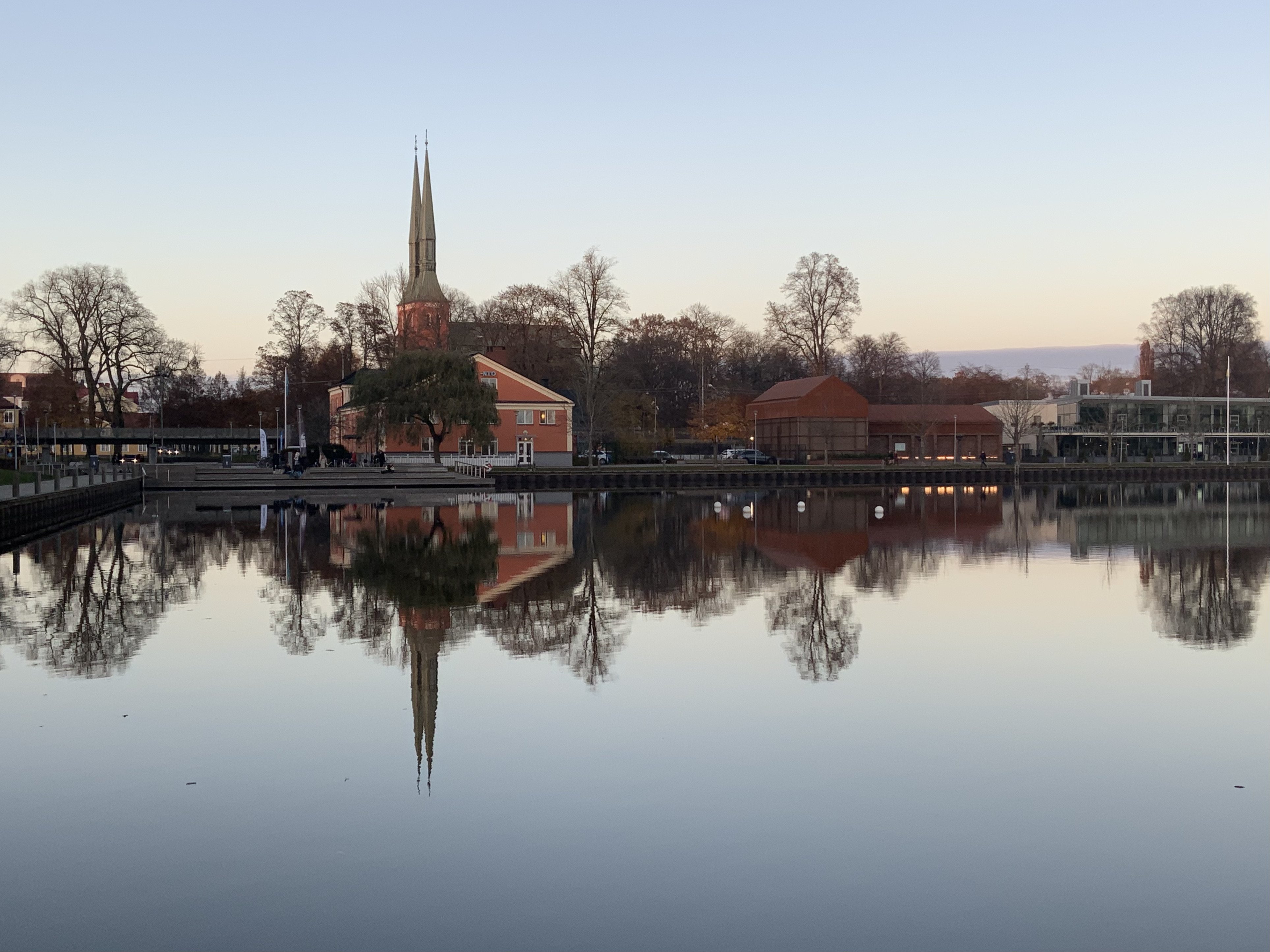 北欧生活3】世界北欧部Vol.15🇸🇪そうだガラスの街、ベクショーに行