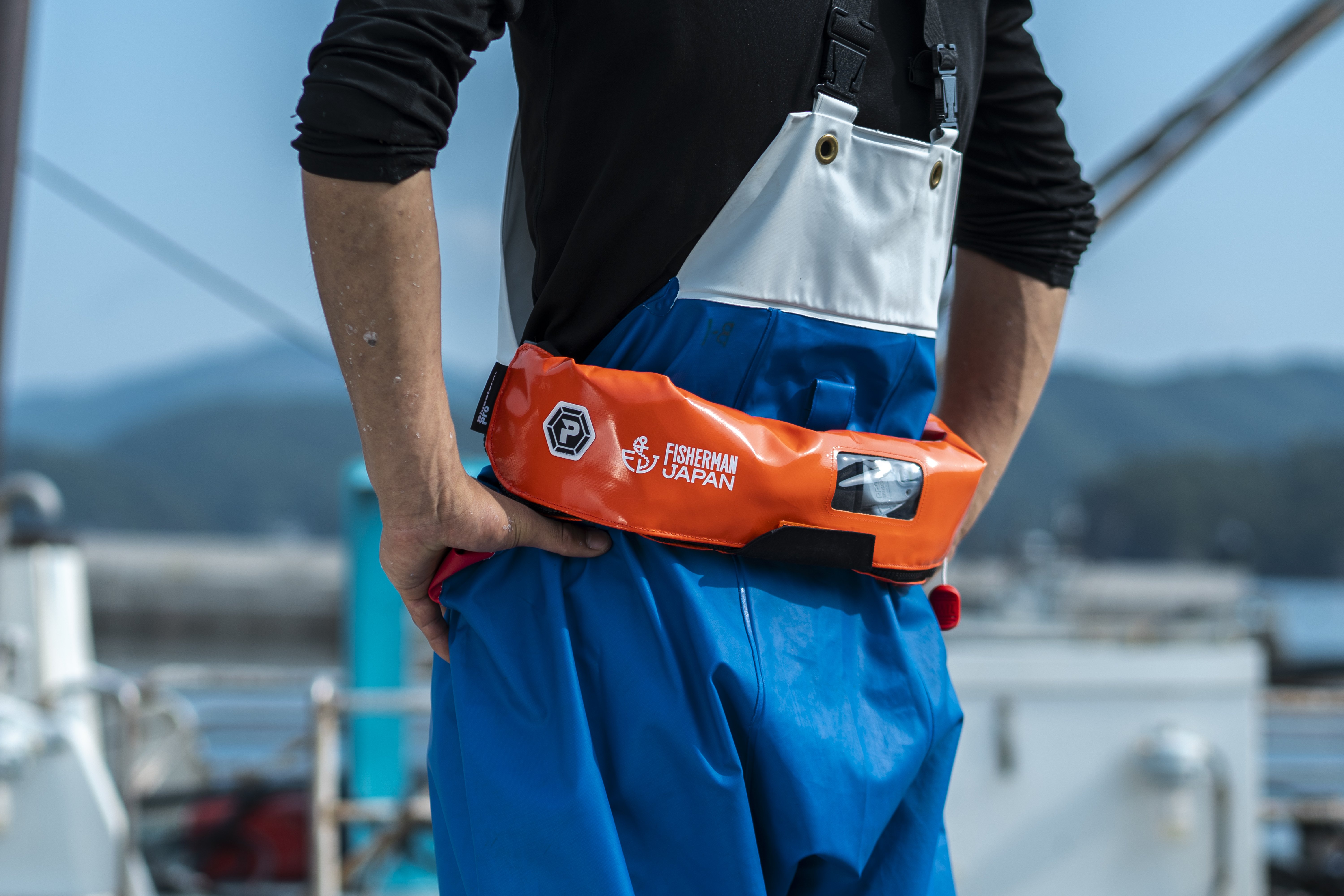 BLUESTORM フィッシングベルト 青 BSJロッドベルト BSJ-RodBelt｜Products 製品情報｜Bluestorm