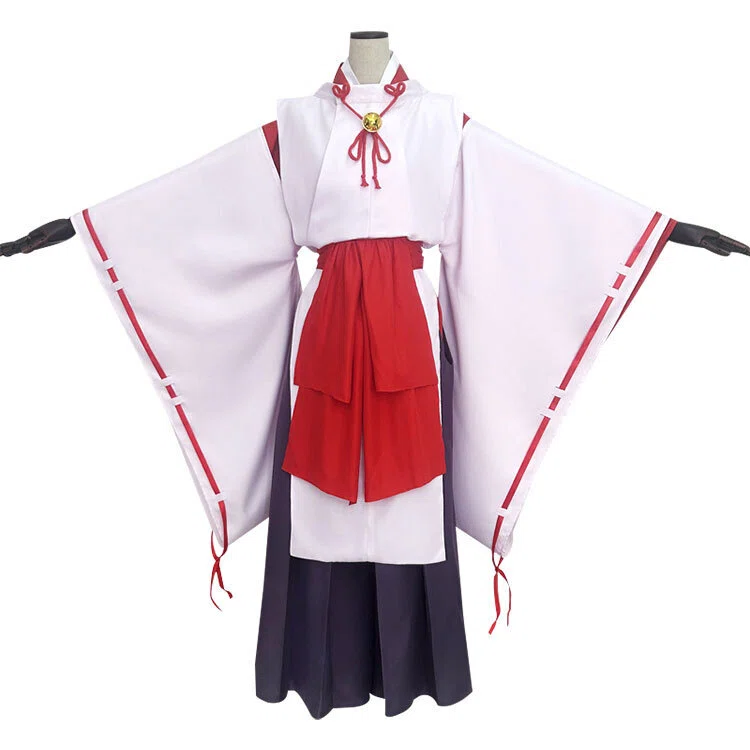 雫、北条時行、亜也子、弧次郎のコスプレ衣装が揃うCostownsで「逃げ