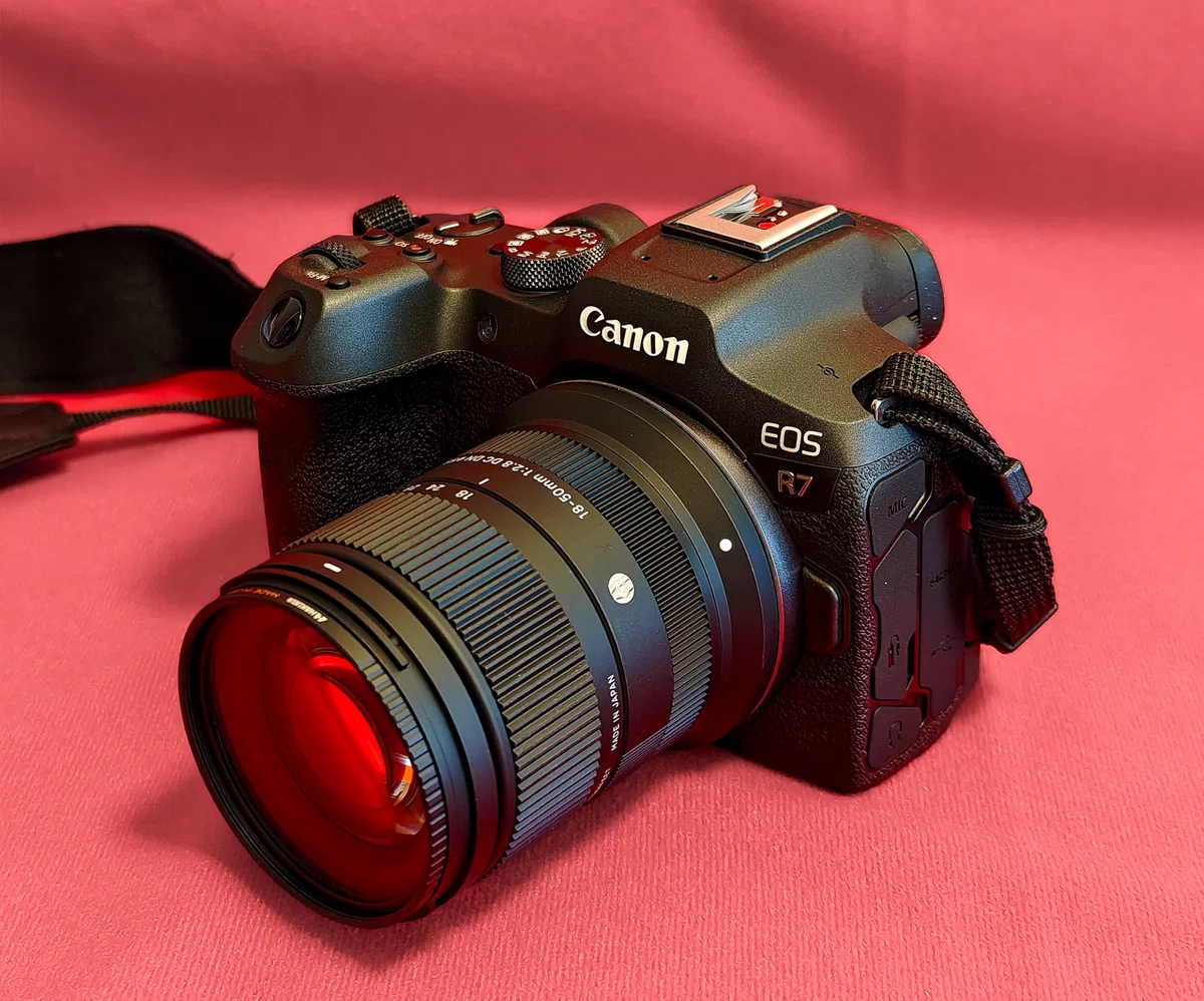 キヤノン EOS R7 【最後のコスパ抜群のカメラ】｜Photographer non?