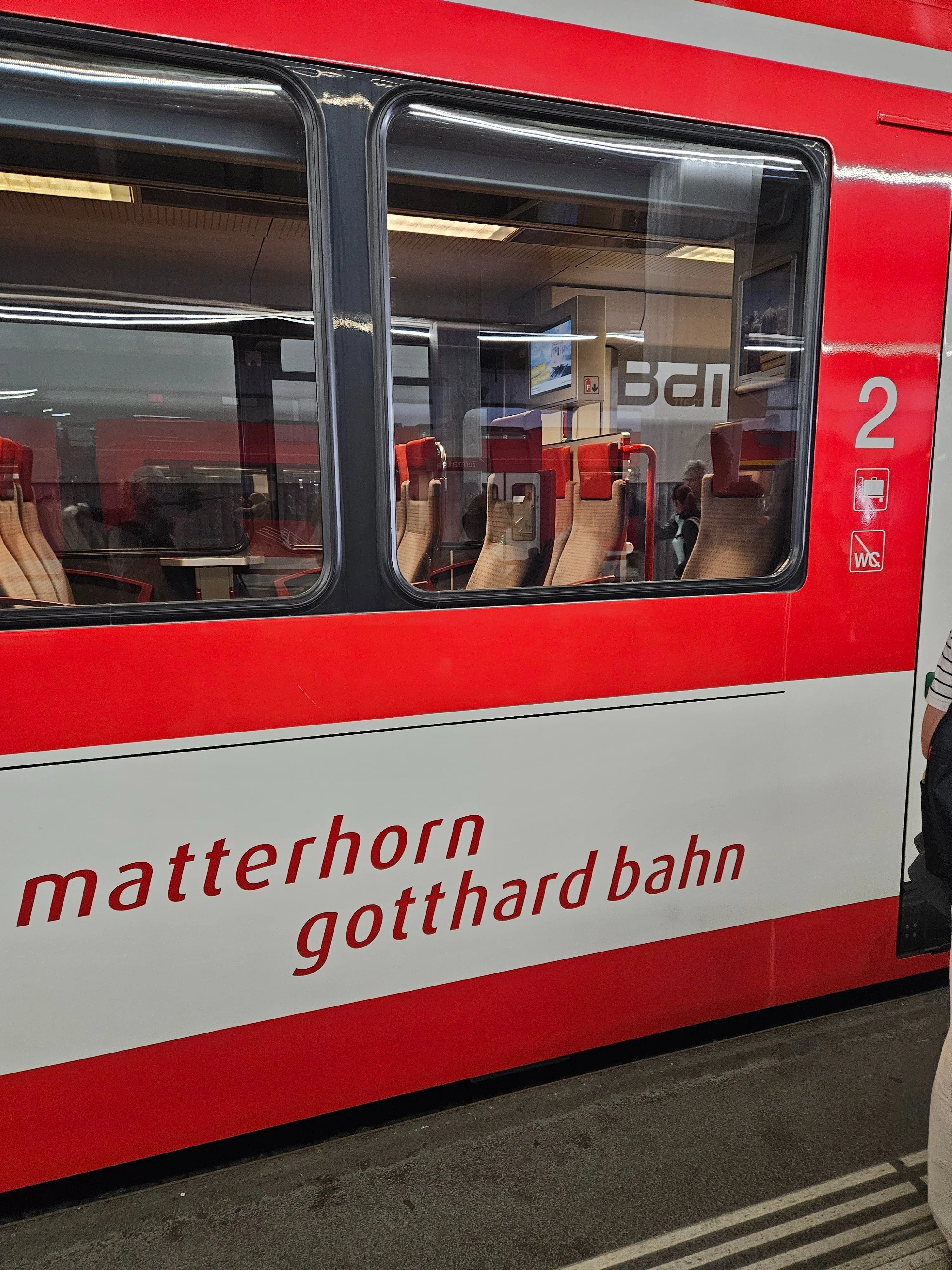せかいたび80-81日目240726-0727🇨🇭ツェルマット〜サンモリッツ｜いーぴん