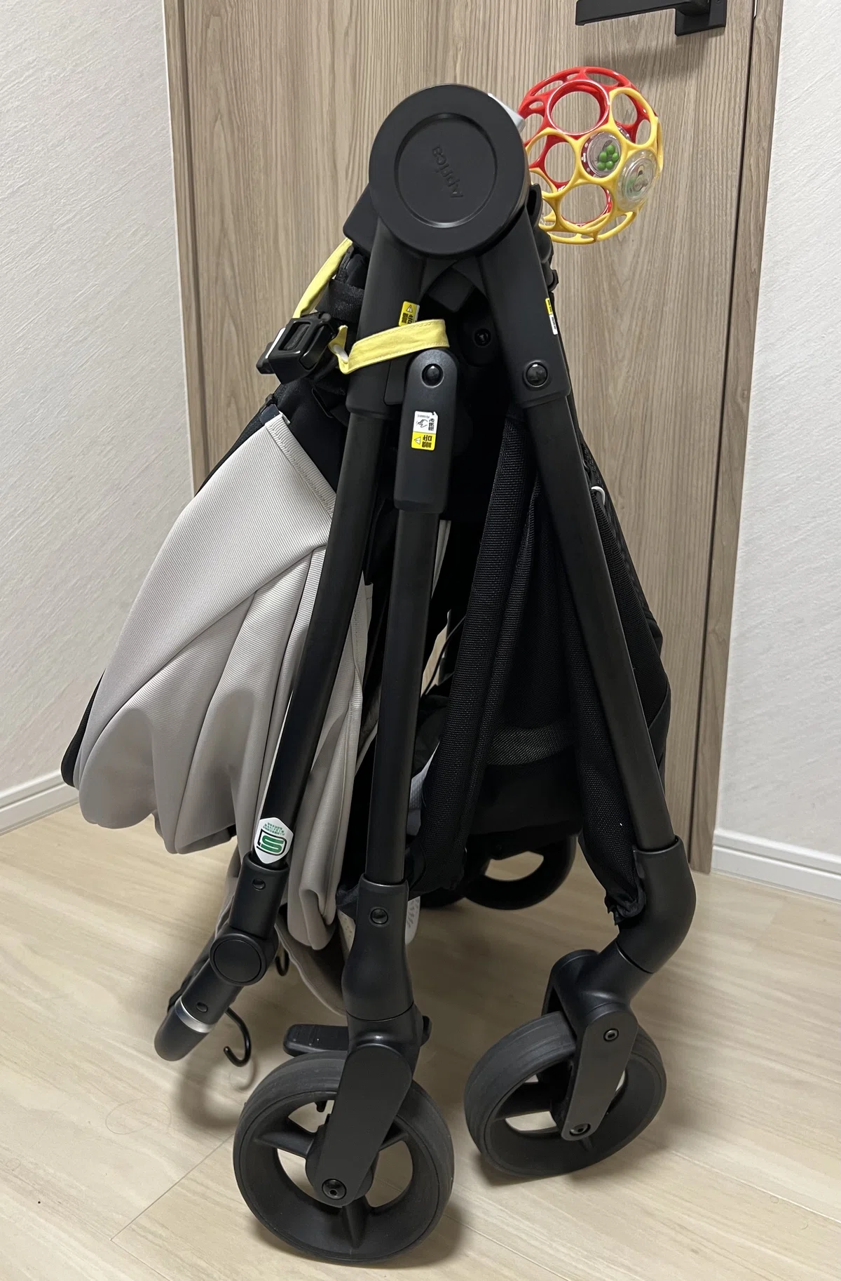 ベビーカー】Aprica LUCE Free(ルーチェフリー)のすすめ｜にーなまま?
