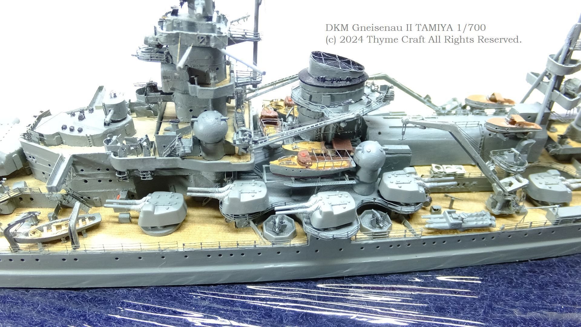 ファイル:IJN cruiser Takao on trial run in 1939.jpg - Wikipedia