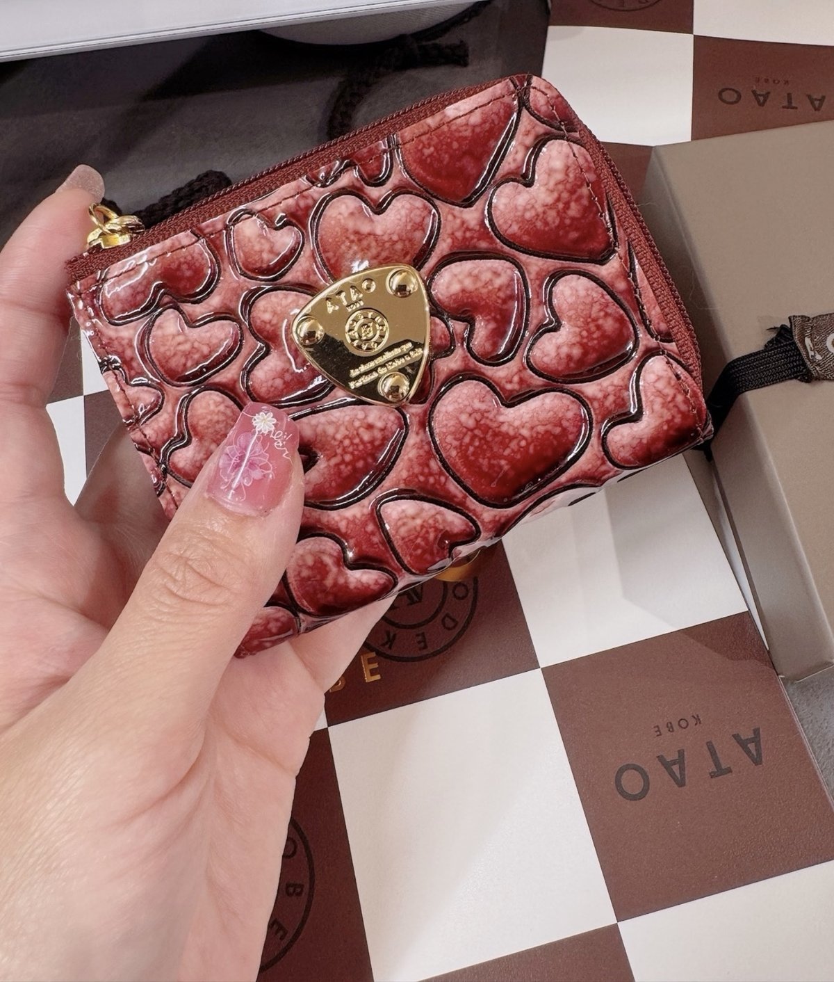 新作ATAOが可愛すぎた！油絵というかほんと芸術！-歴代ATAOのお財布も  