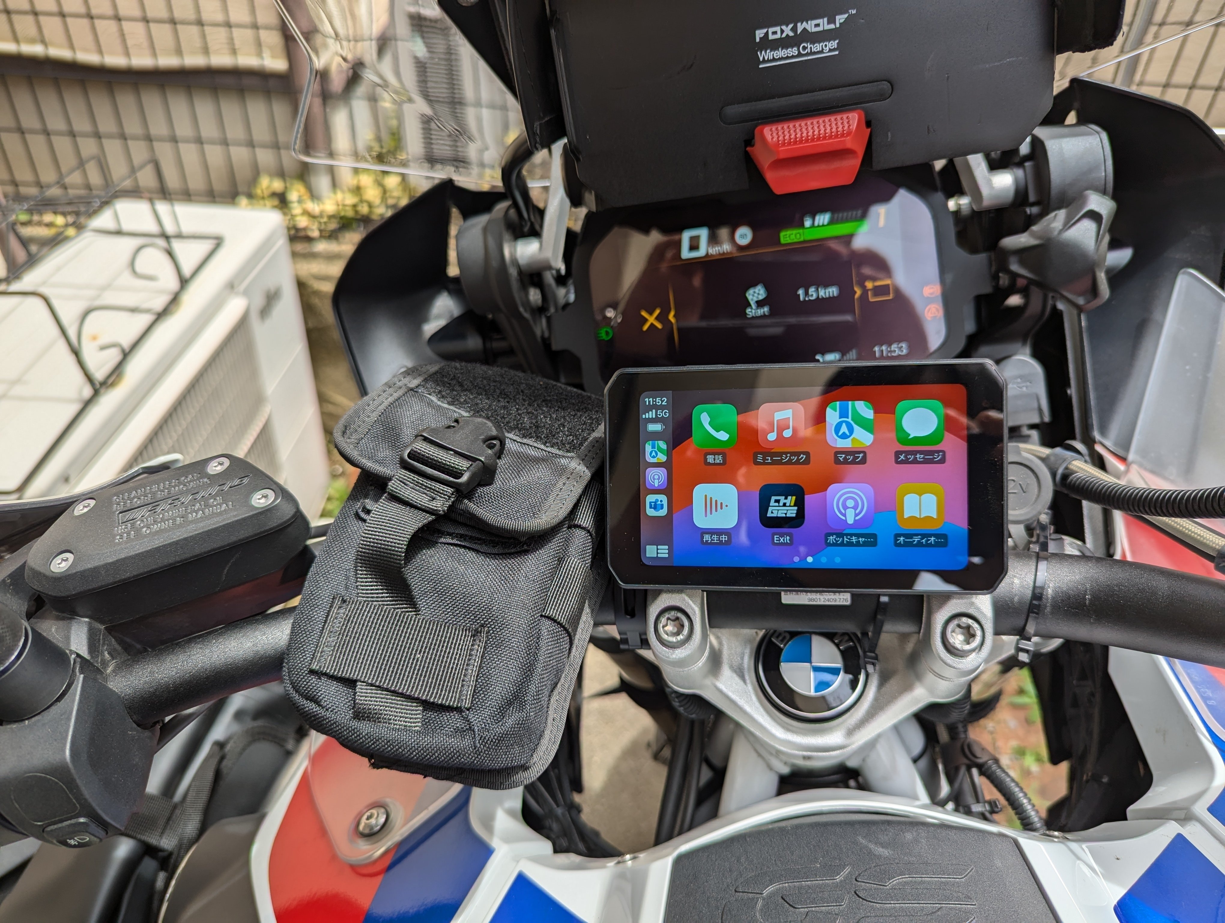 BMWのバイクのナビホルダーにAIO-5 Playを取りつけてみた！｜Taroken