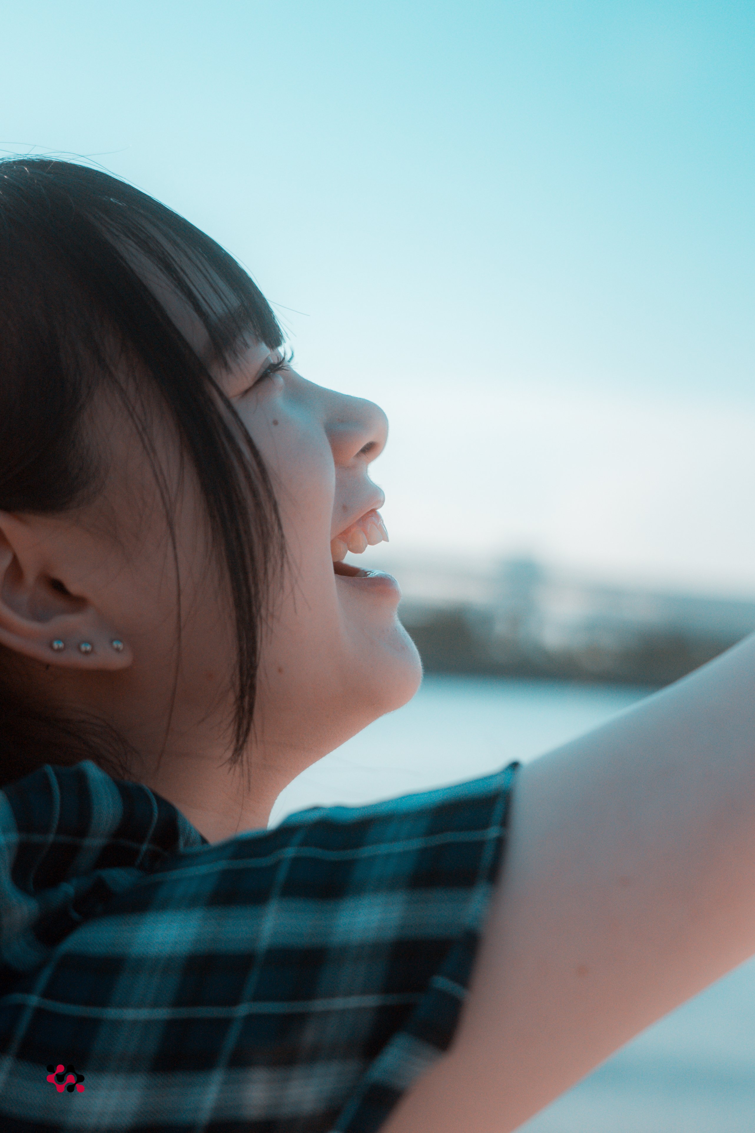 滾る感情を吐き出す（ポートレート撮影 作例の紹介）その13＠某海岸