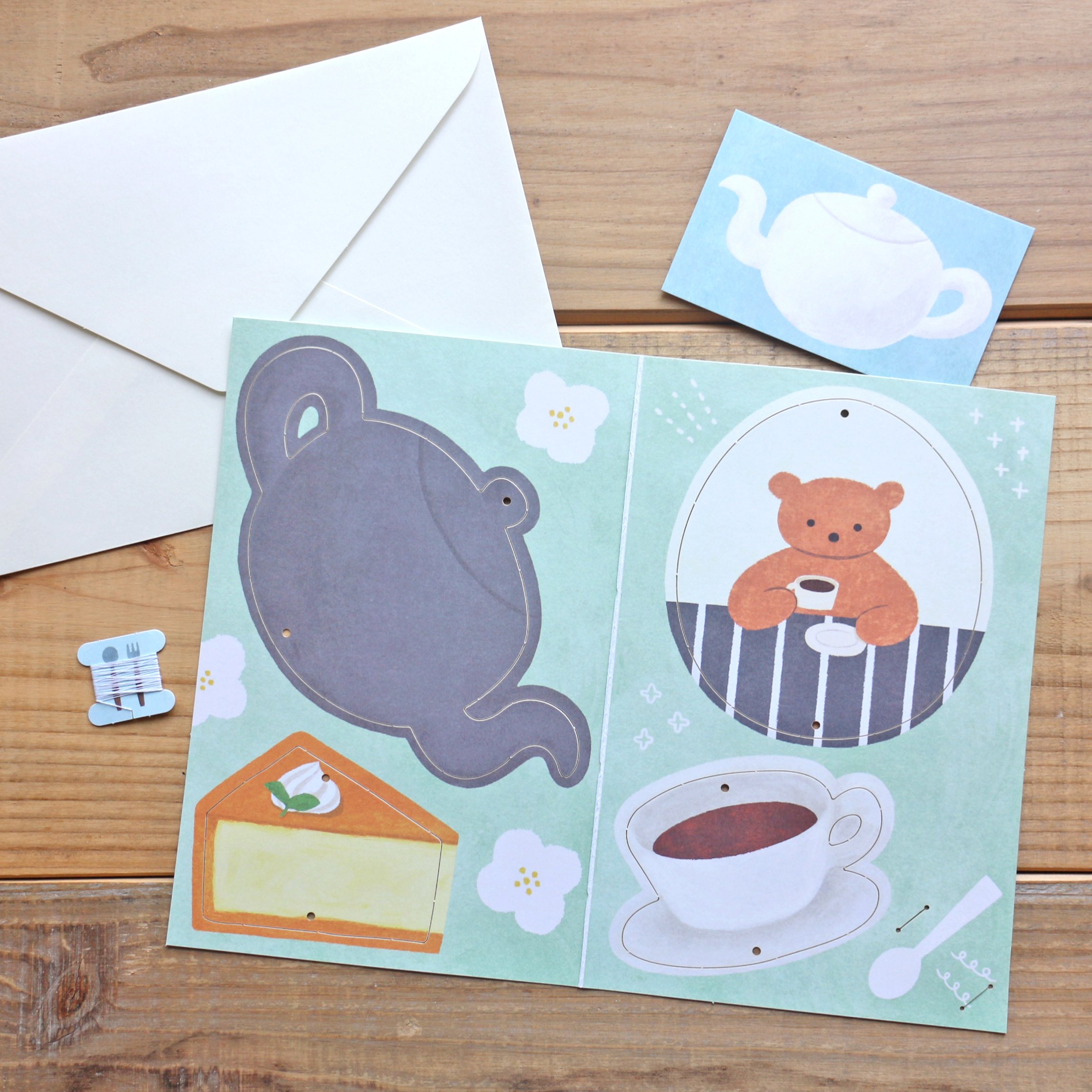 2024 秋の新作 cozyca アイテム③🍎 《モビールカード》｜表現社