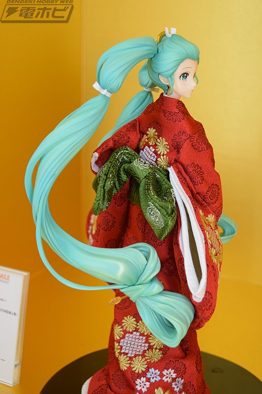 ホロライブ　宝鐘マリン　和服 ホロライブ】宝鐘マリン、豪華発表満載の生誕3D LIVEを開催