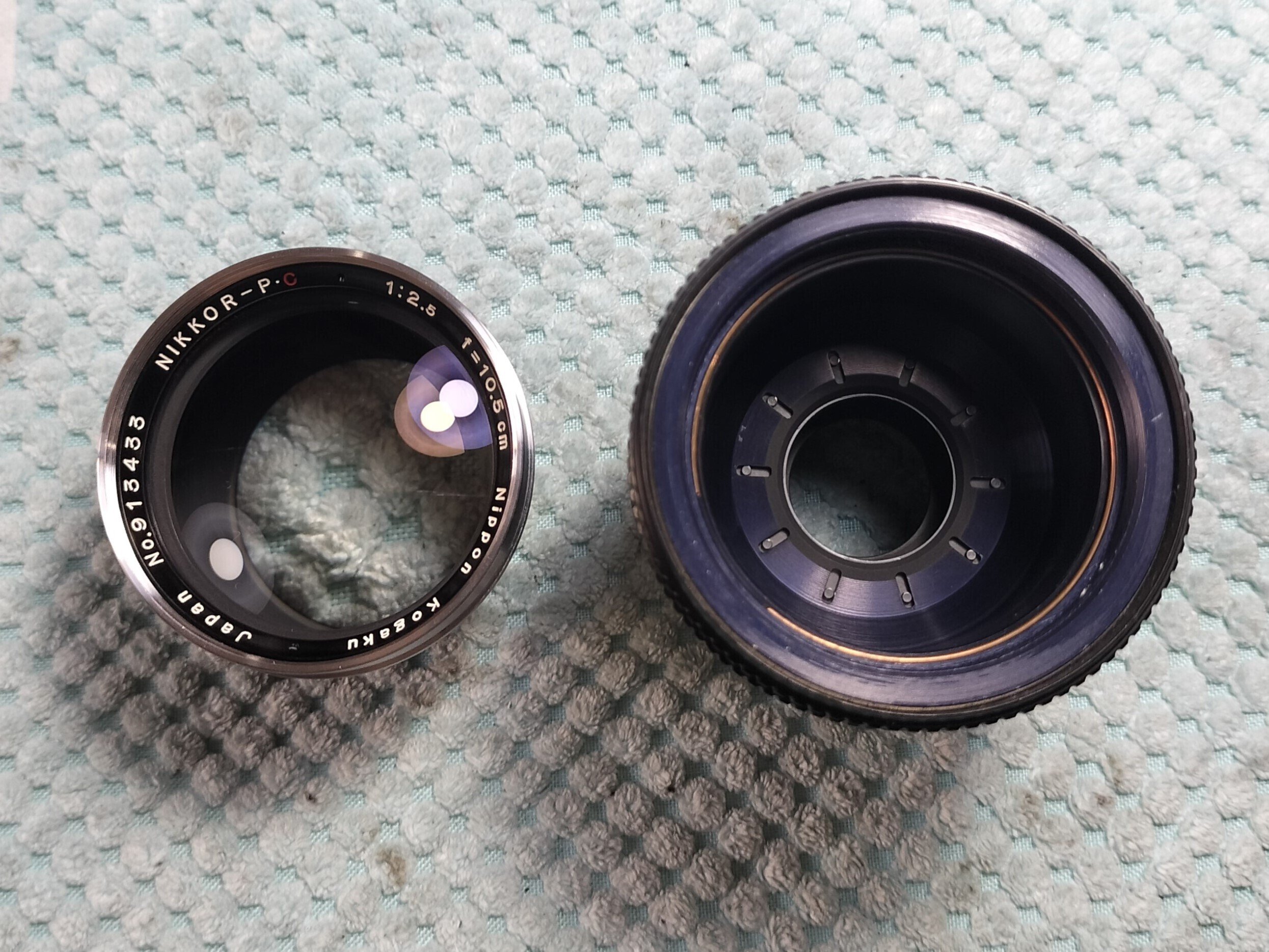 Nikon Nikkor P.C 10.5cm F/2.5 Sマウントの分解｜フィルムカメラ修理