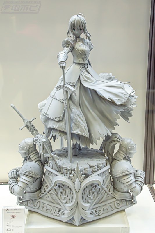 大迫力1/4スケールのセイバーやカドックのねんどろいどなどフィギュア