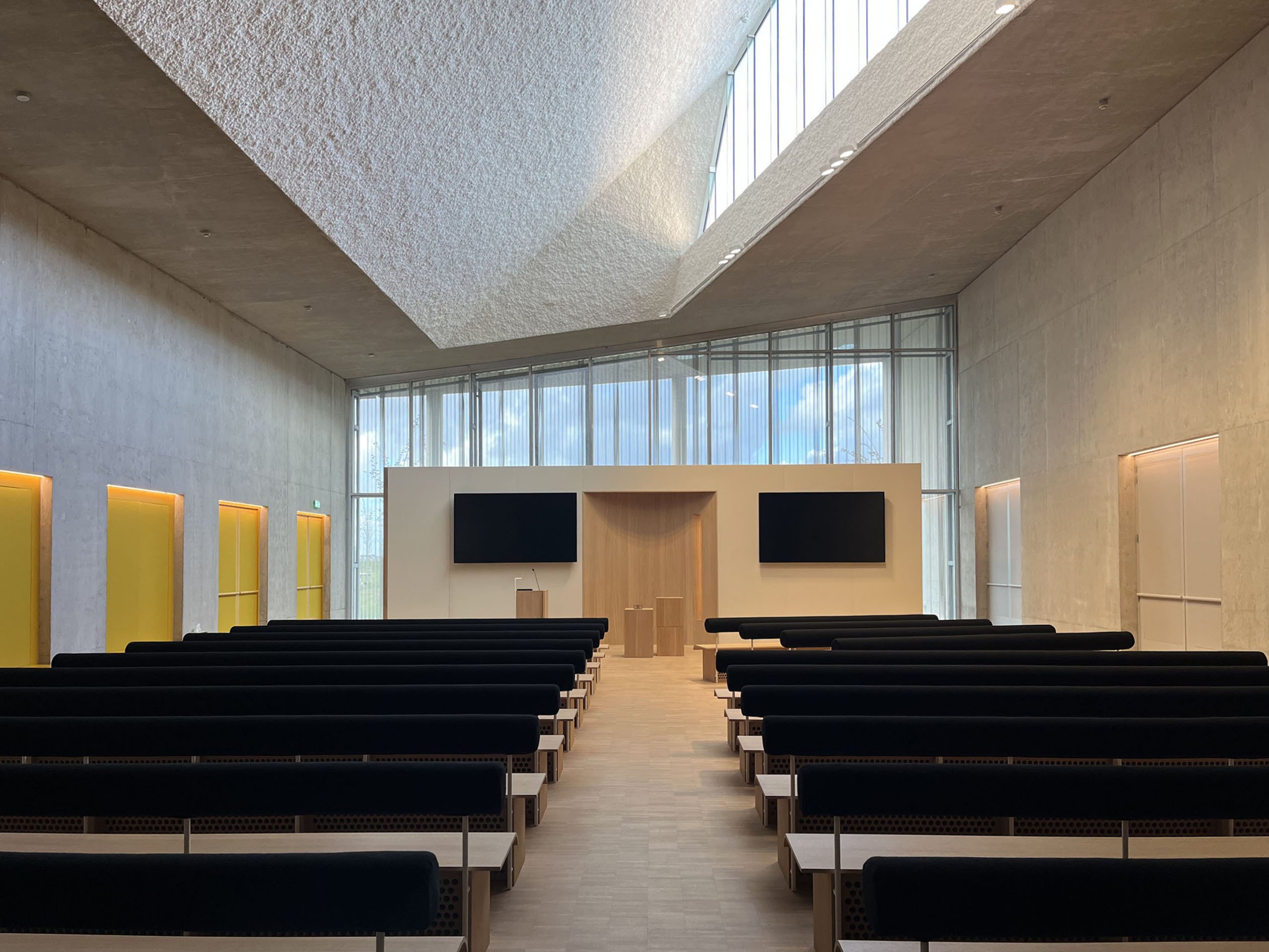 建築】空を見ながら故人を偲ぶセレモニーホールCrematorium Polderbos