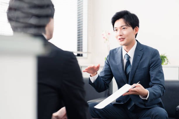 ミキモトの置き時計と腕時計の電池交換ガイド：歴史、方法
