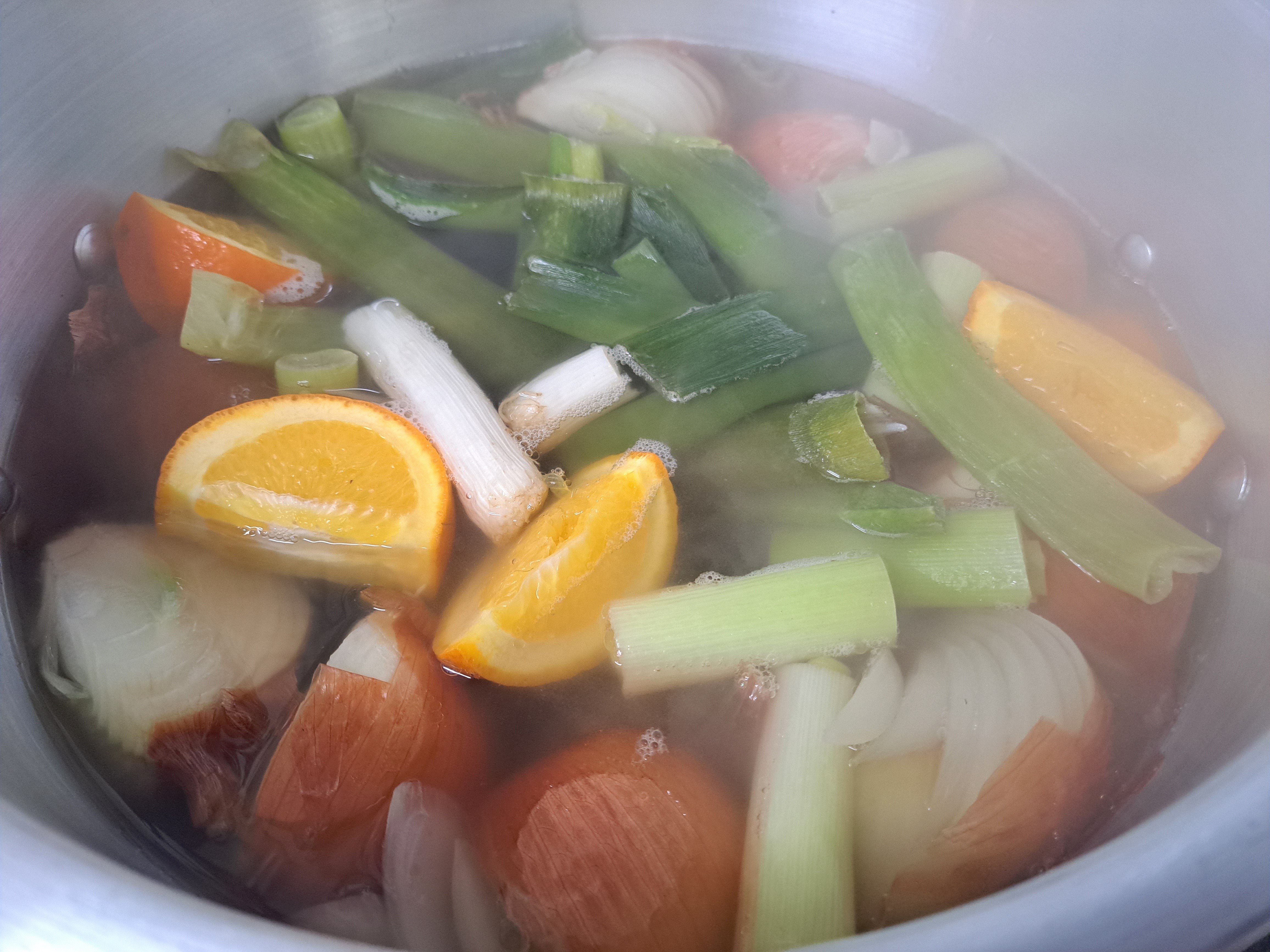 熊の手「下処理」｜キティ