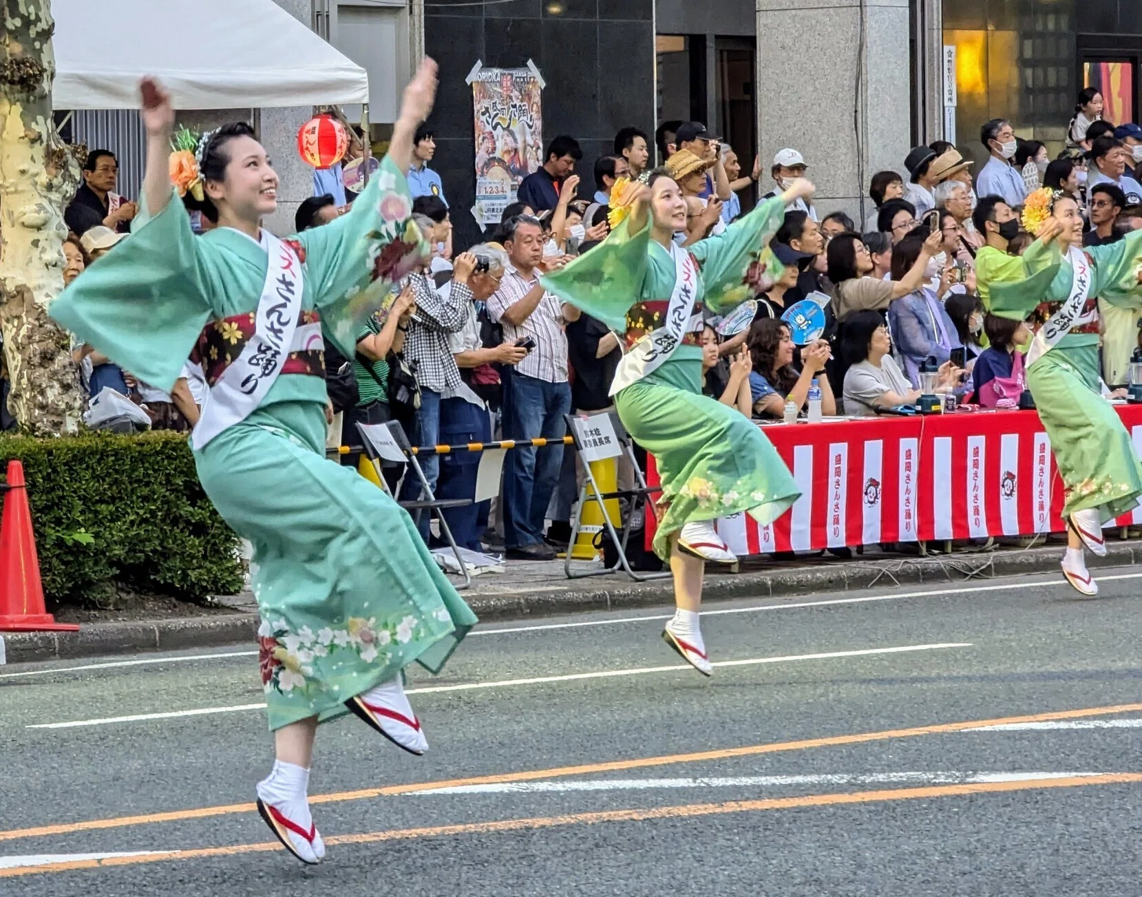 さんさ踊りツアー2024③さんさ踊りパレード｜少佐のノオト