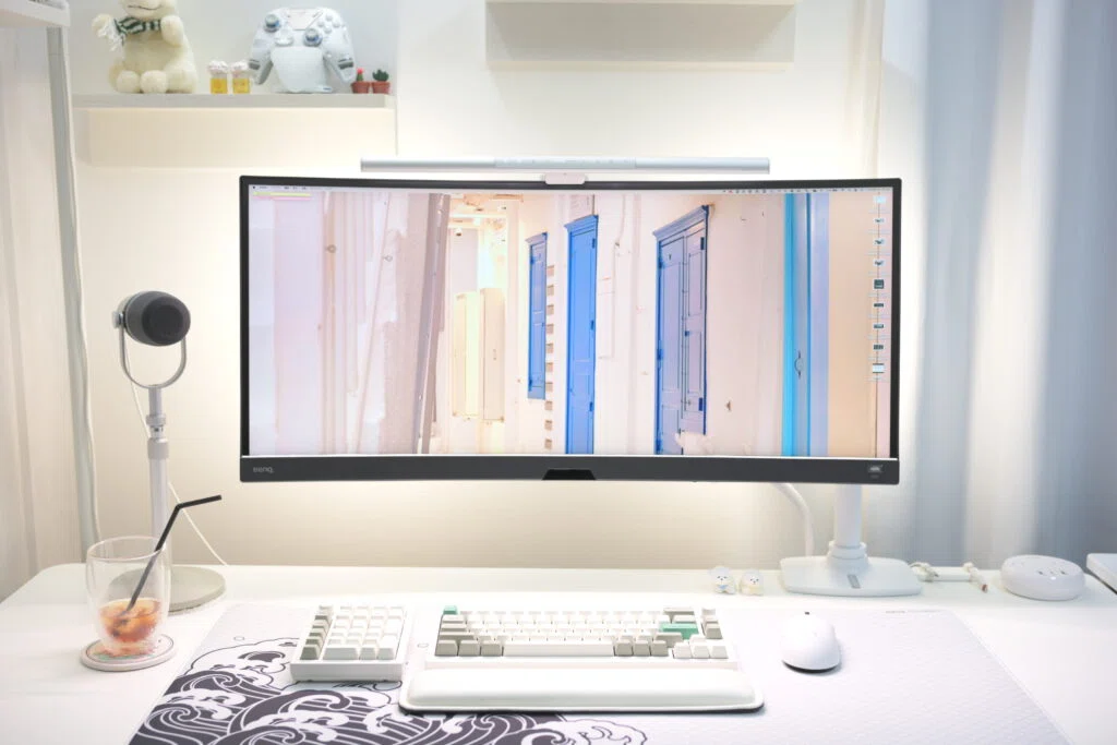 BenQ becreatus DP1310】Macbook × Windowsの両刀デスクを叶える