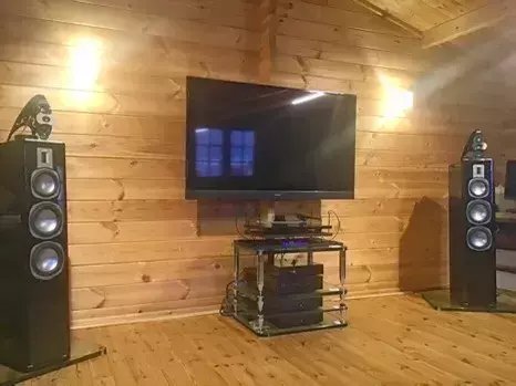 センタースピーカーの実験 vol.1｜MUSICA CORPORATION