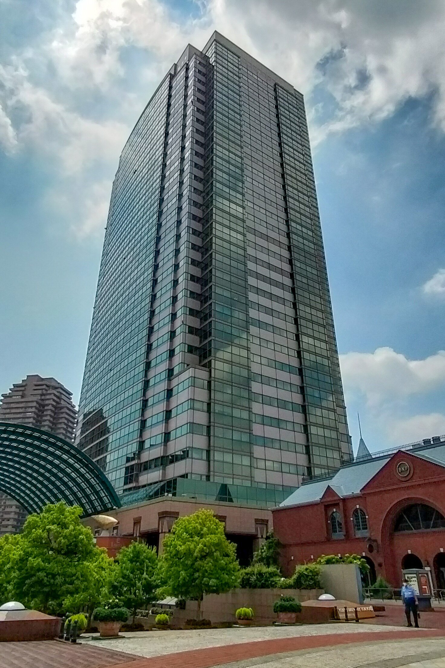 恵比寿ガーデンプレイスタワー 38階スカイラウンジ｜Toru Shiratori