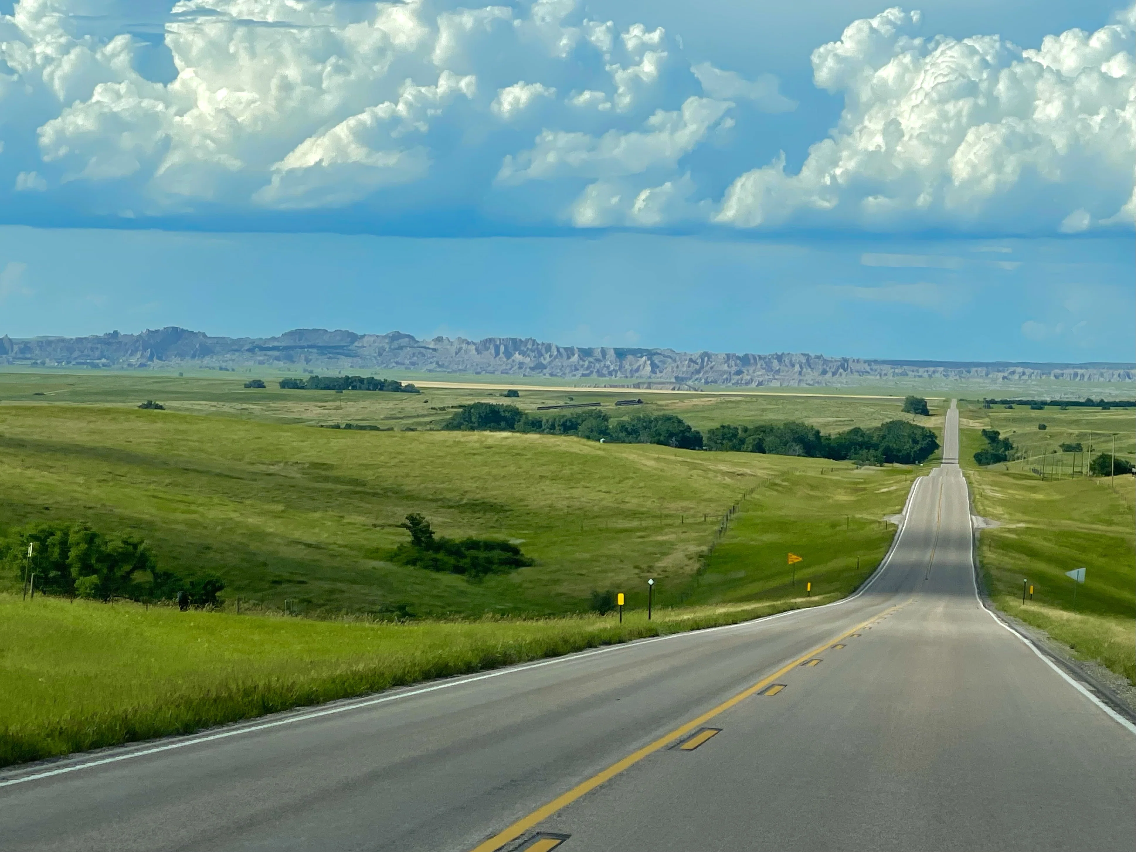 Touring US National Parks] Badlands National Park, South Dakota