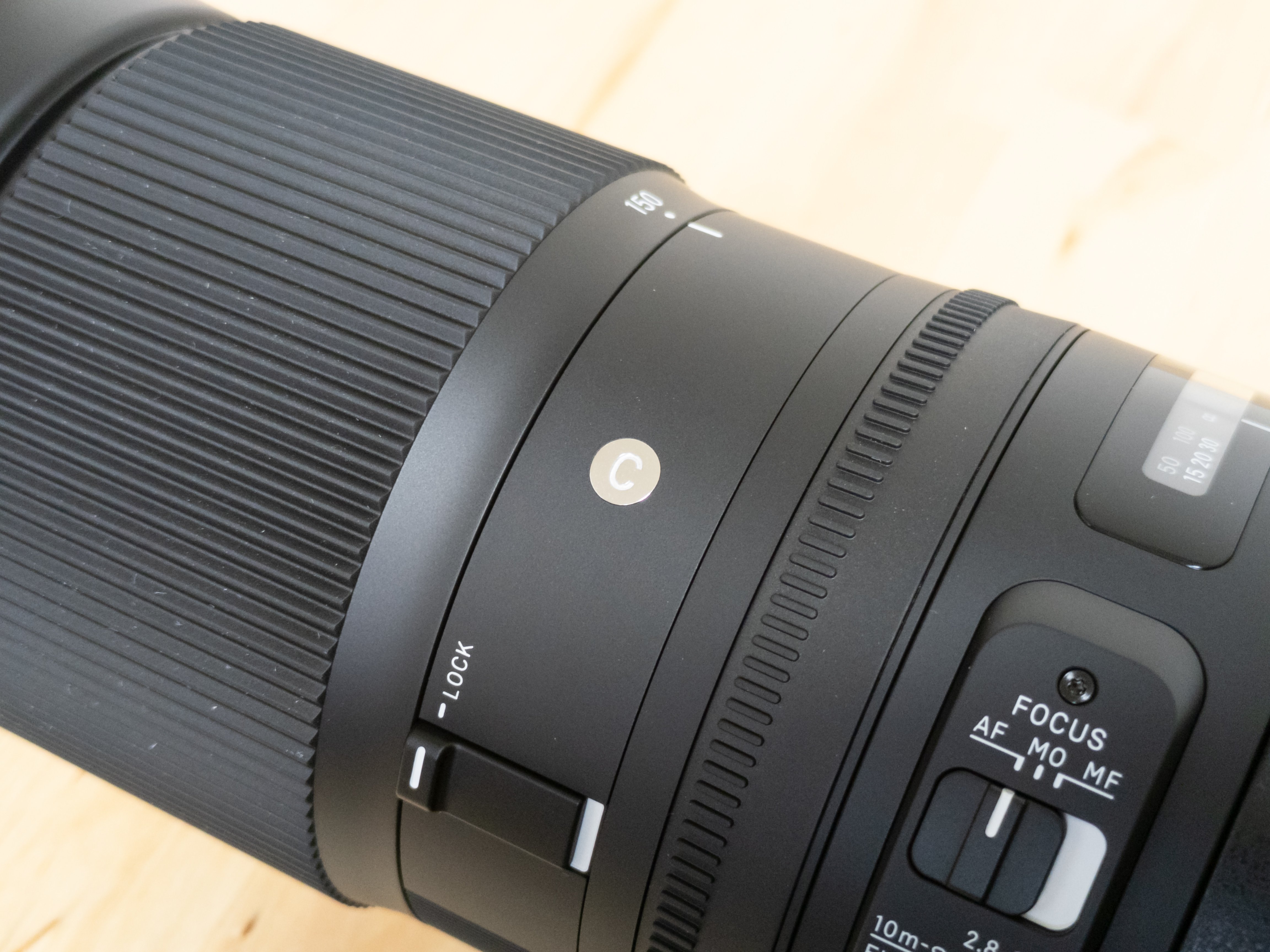 ガジェットレビュー】SIGMA超望遠レンズ 150-600mm F5-6.3 DG OS HSM