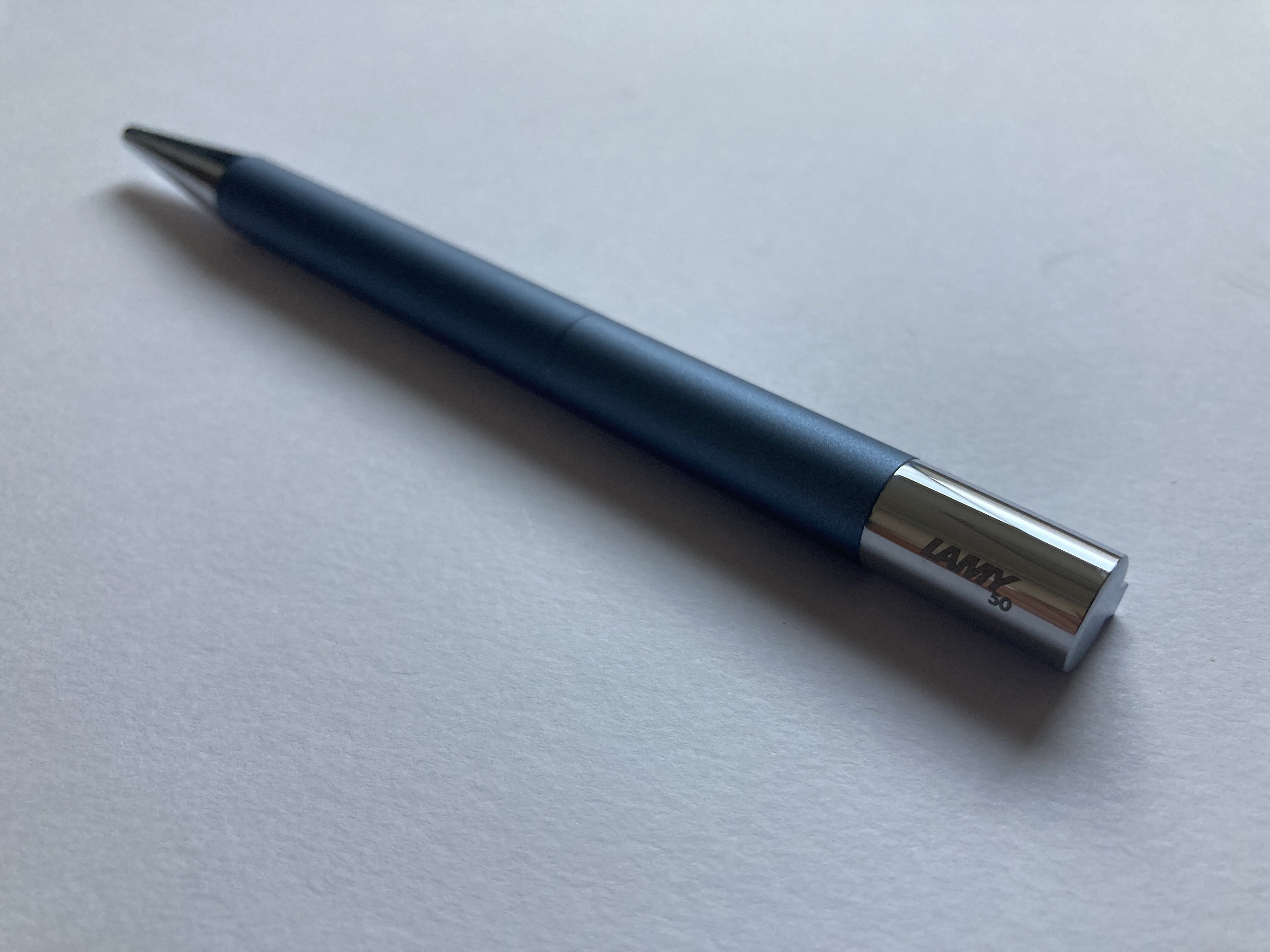 初投稿-LAMY scala｜Tola