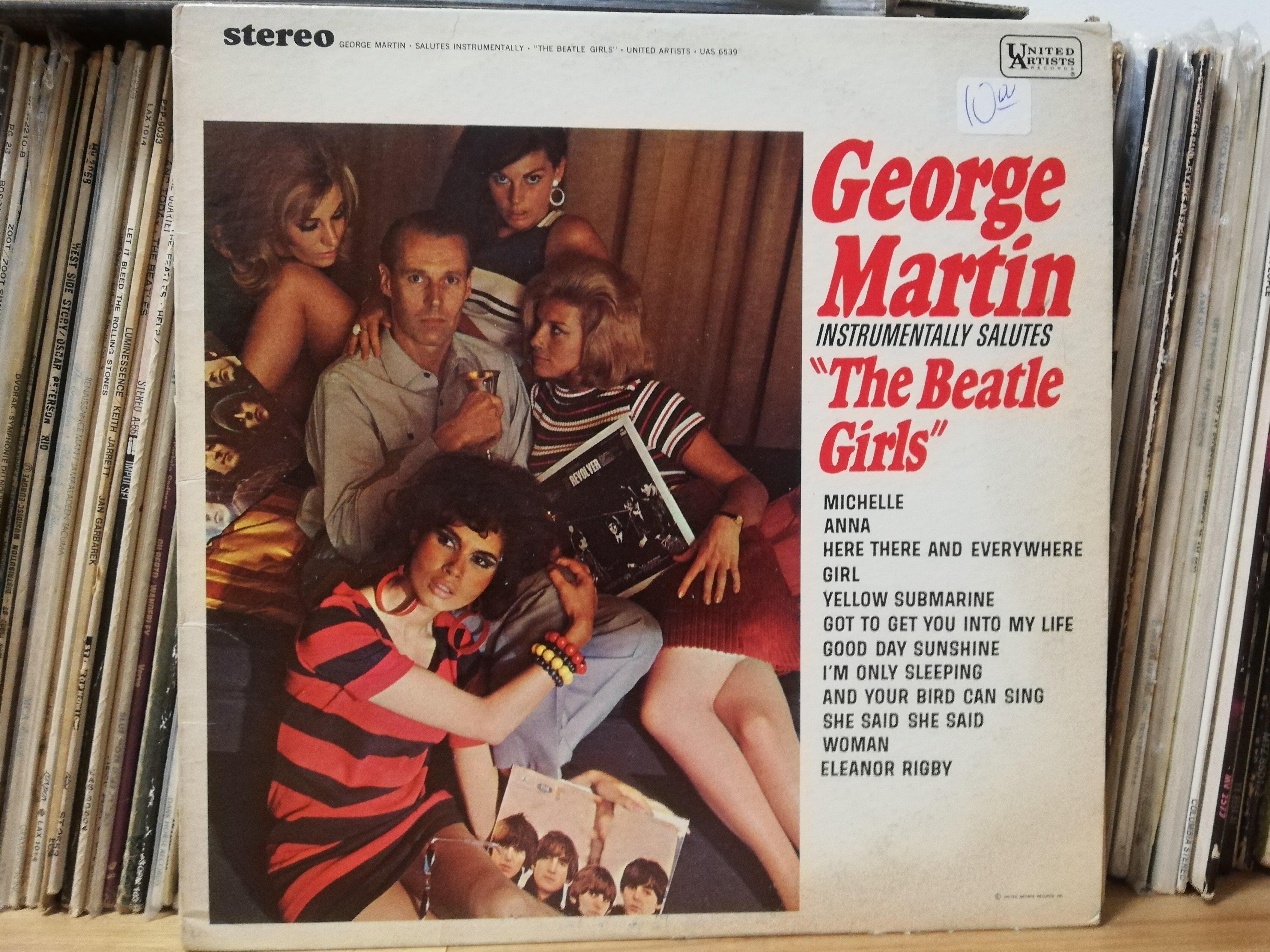 LPレコード。ビートルズの音楽の先生のジョーズマーティンのLPレコードです。 LPレコード。ビートルズの音楽の先生のジョーズマーティンのLPレコード