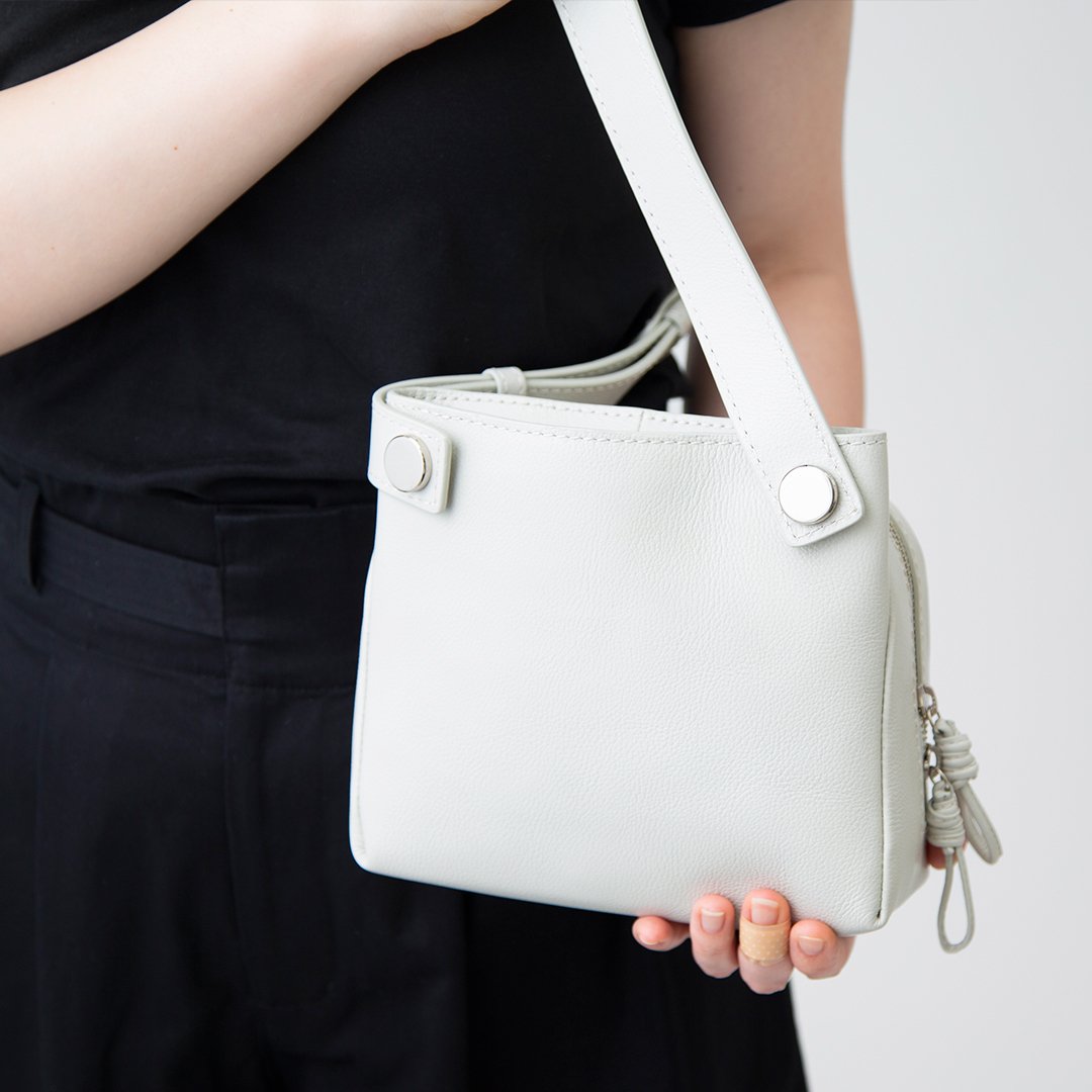 スタッフ愛用品レビュー】アクティブな休日の相棒バッグ “ソラ 2