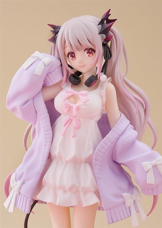 ちょいセクシーなカジュアル私服姿！人気VTuber 周防パトラが