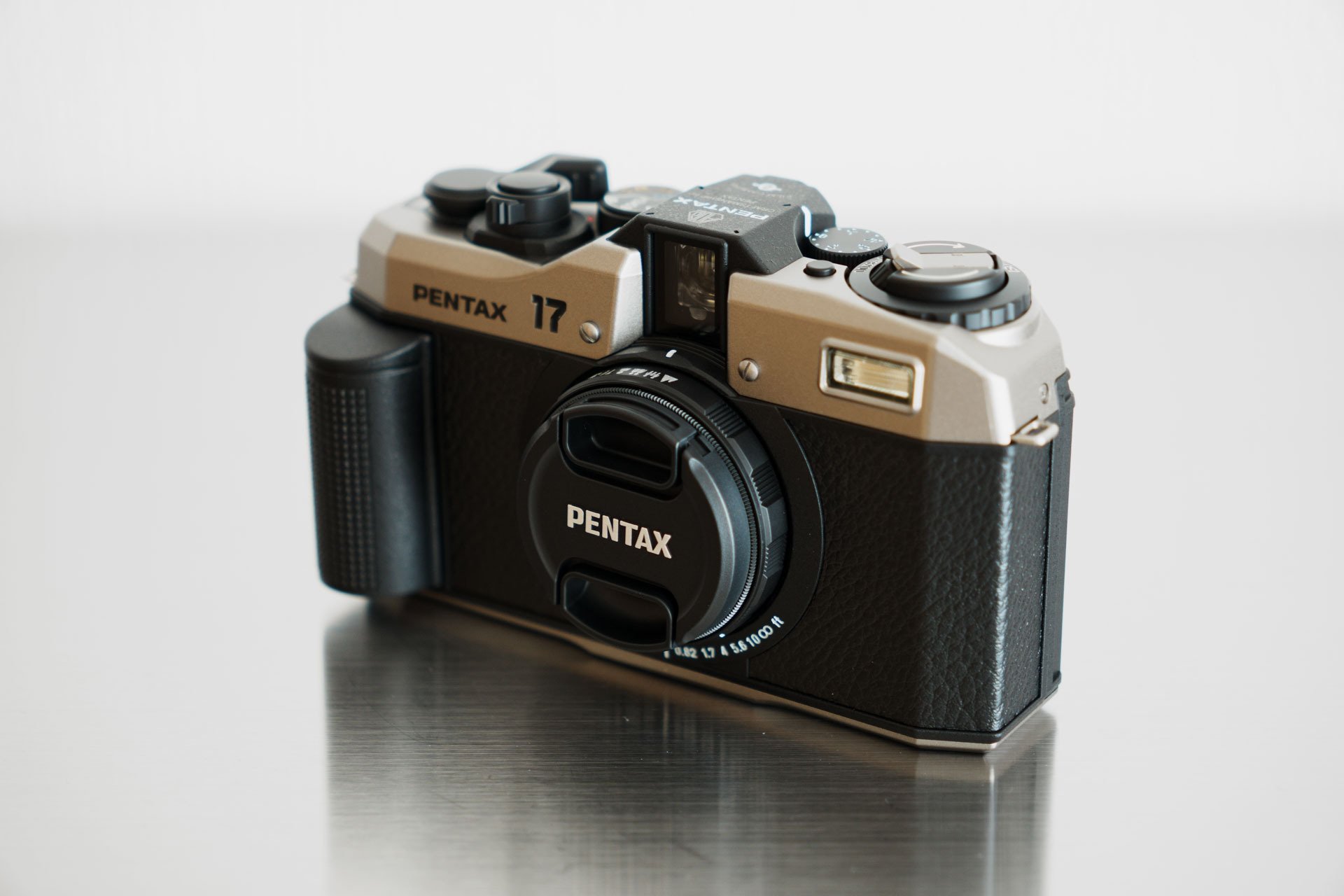 最大80％OFF - 『在庫ロス売買マーケット』 PENTAX 17｜レトロカメララボ京都 デジタルカメラ