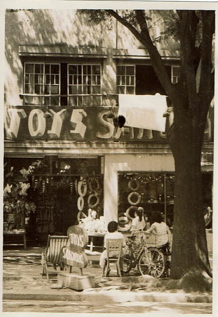 55年続いたおもちゃ屋を閉店するまで3.社長として「閉店」を