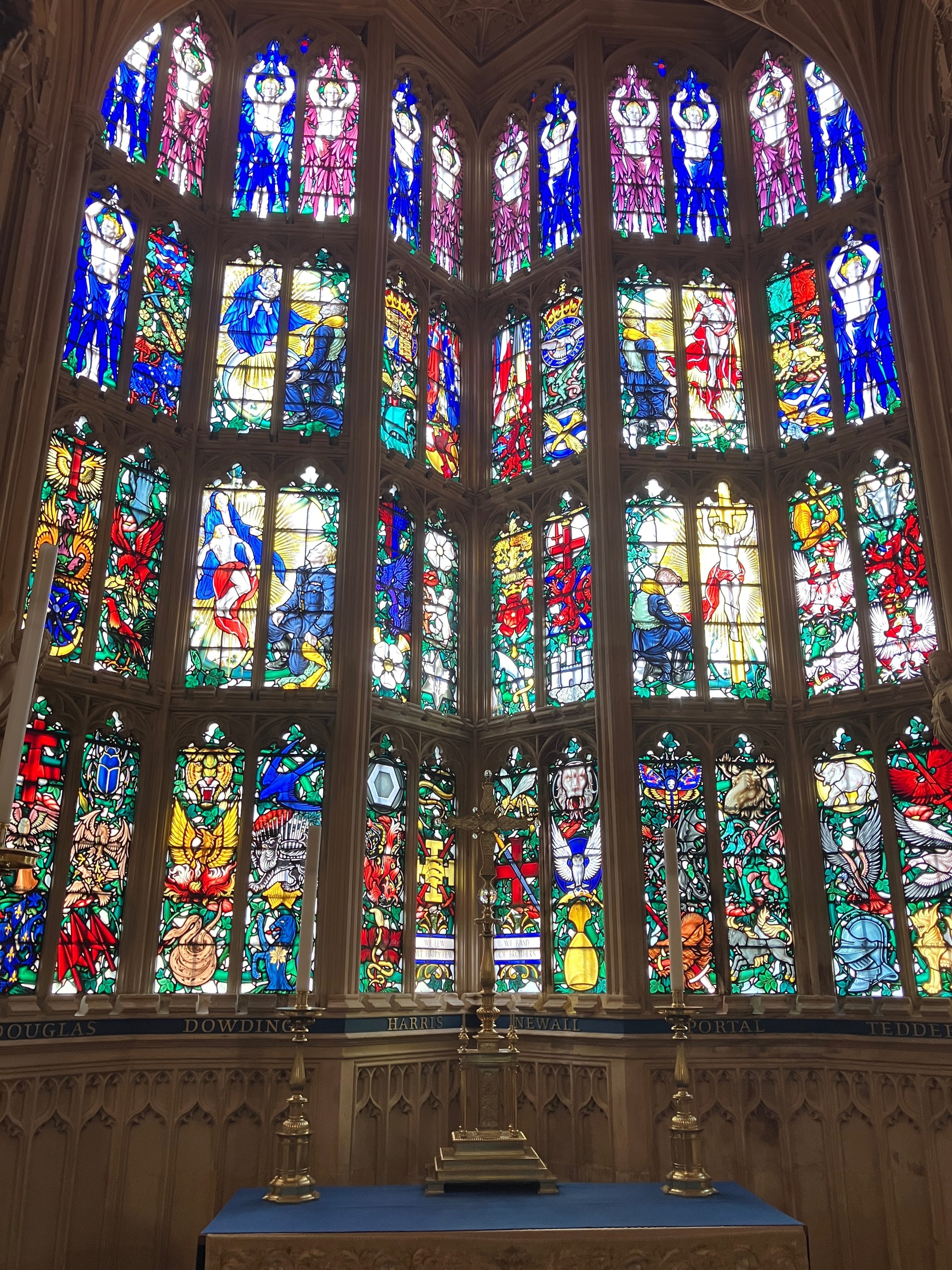 圧巻のウエストミンスター寺院と、イギリス最古の本屋でナンパされた話