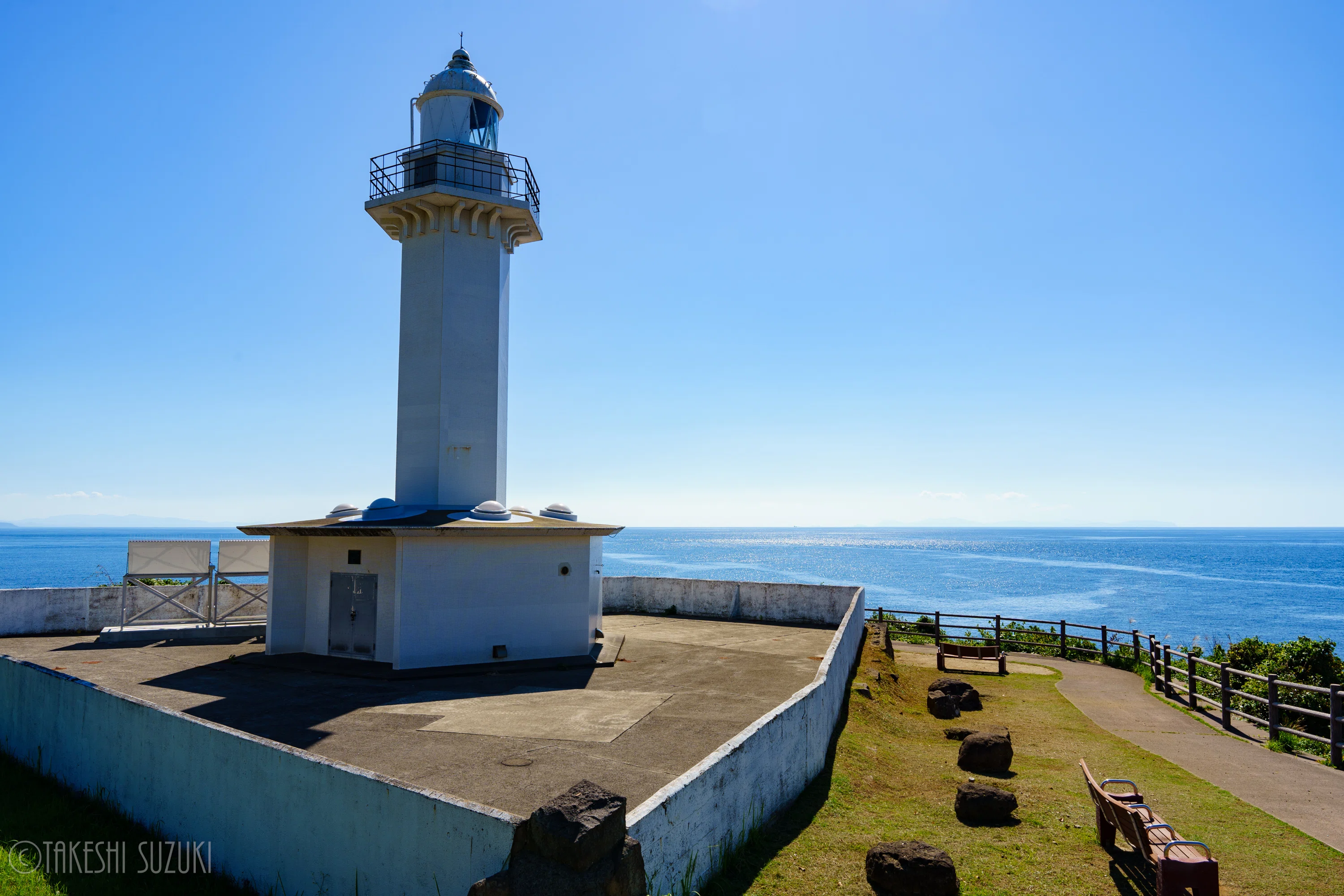 長崎鼻灯台｜鹿児島県長島町｜すずきたけし