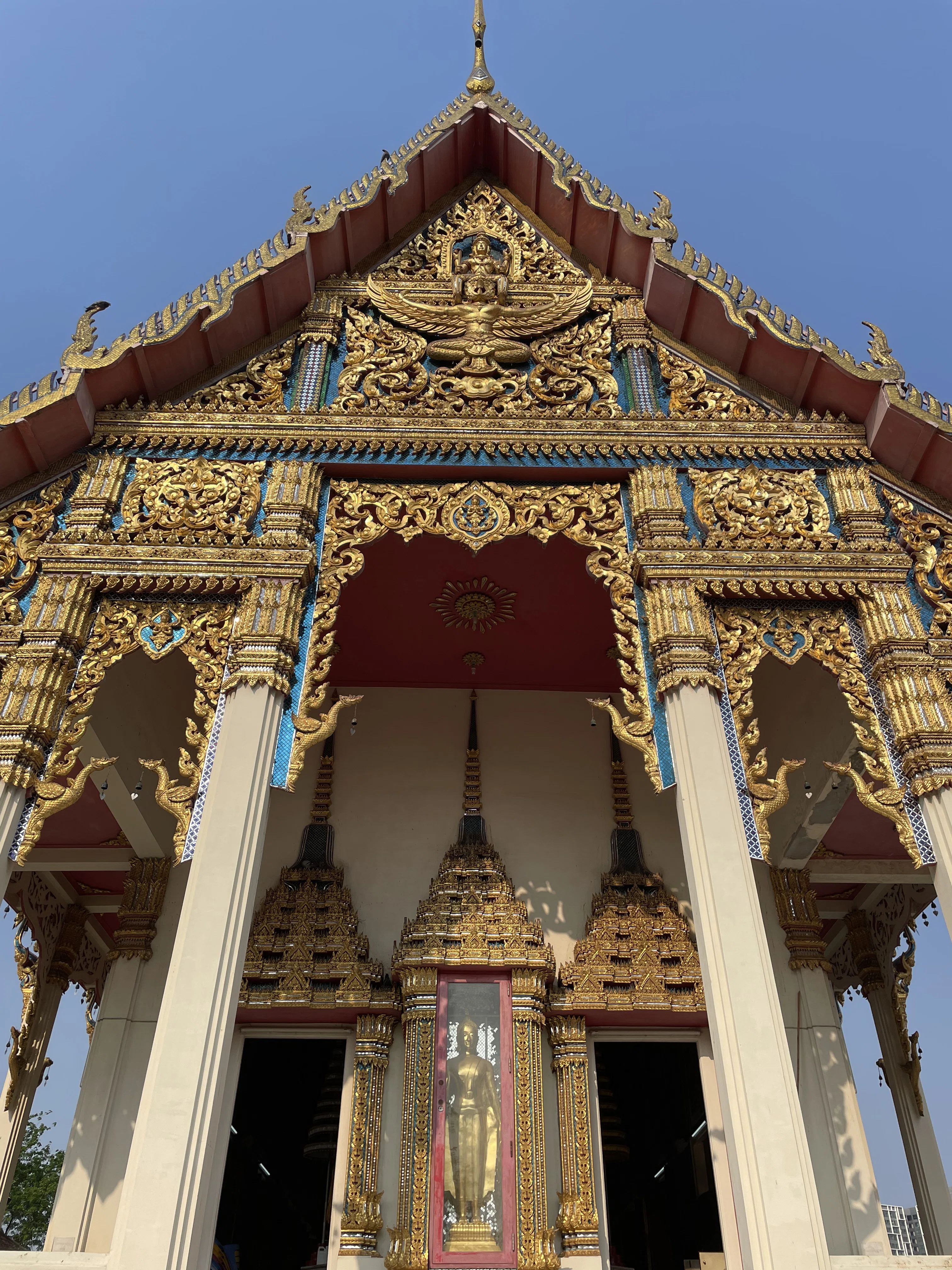 ワットプレーンウィパッサナー】タイの寺院建築様式がよく分かる