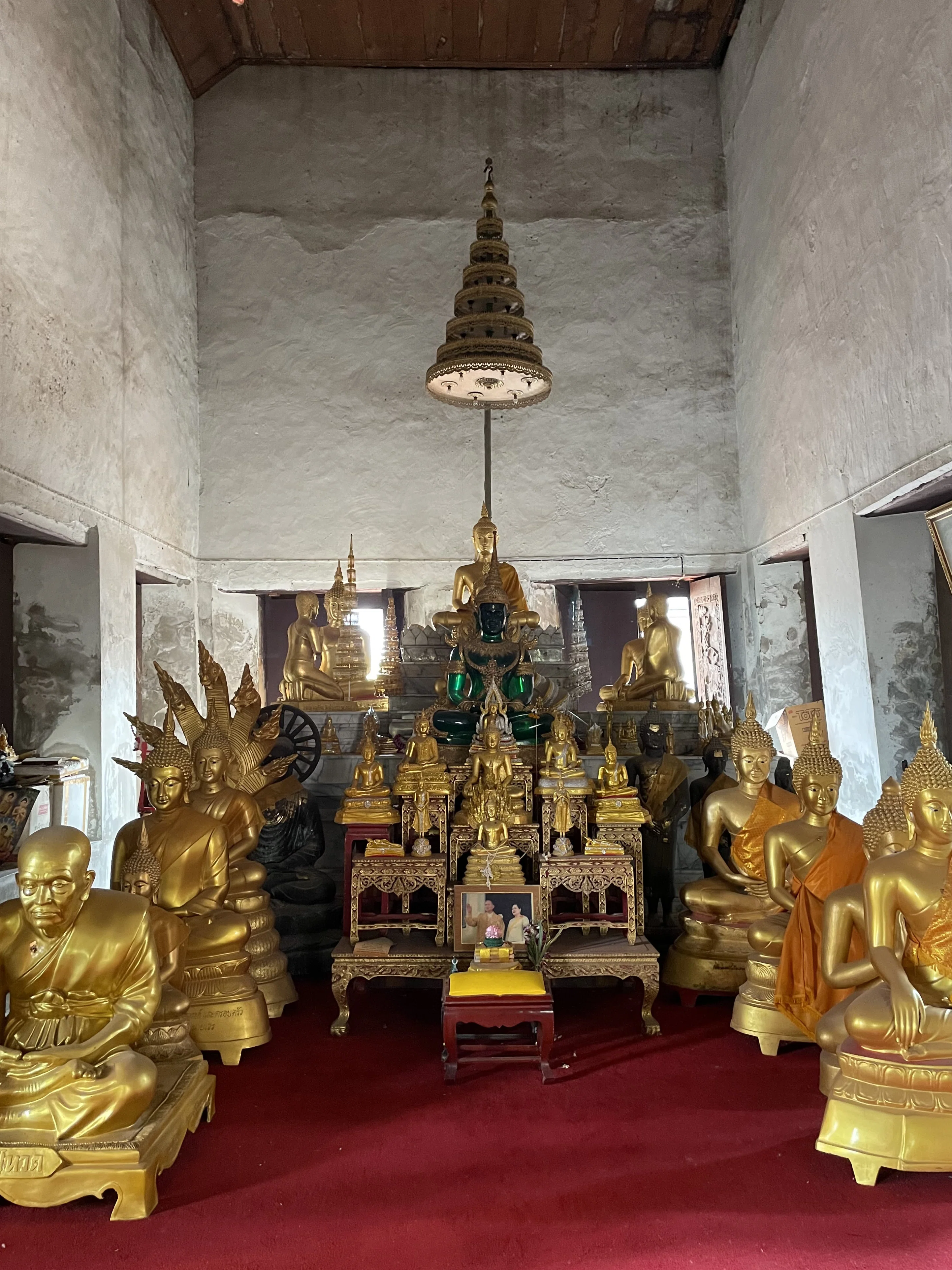 ワットプレーンウィパッサナー】タイの寺院建築様式がよく分かる