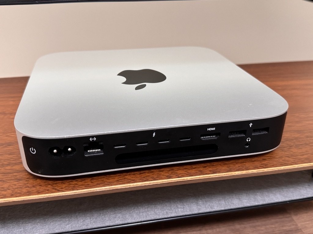 Mac mini M2 Pro 16GBメモリ 512GB SSD