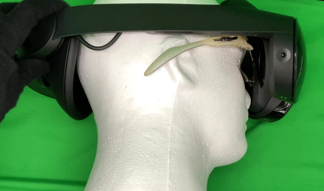 Meta Quest Proレビュー：VRChatに最適。完成された顔トラ