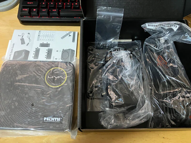 謎のミニPC買ってみた｜やぴ