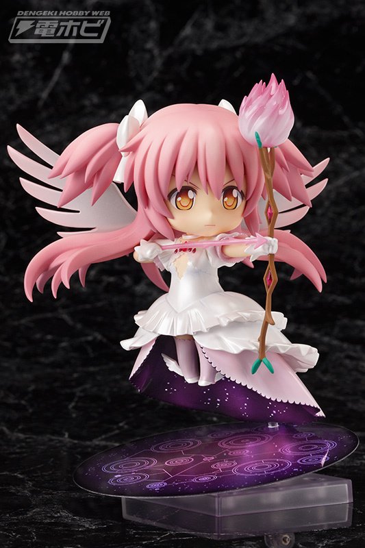 期間限定セール ねんどろいど 魔法少女まどか☆マギカ アルティメットまどか 可愛さと凛々しさの究極調和！アニメ『魔法少女まどか☆マギカ』より