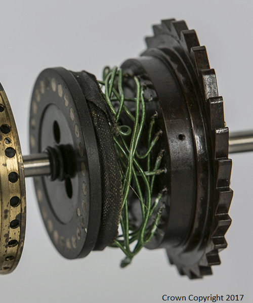 エニグマ暗号機と解読機BombeをMathematicaで書こうと苦労したのに