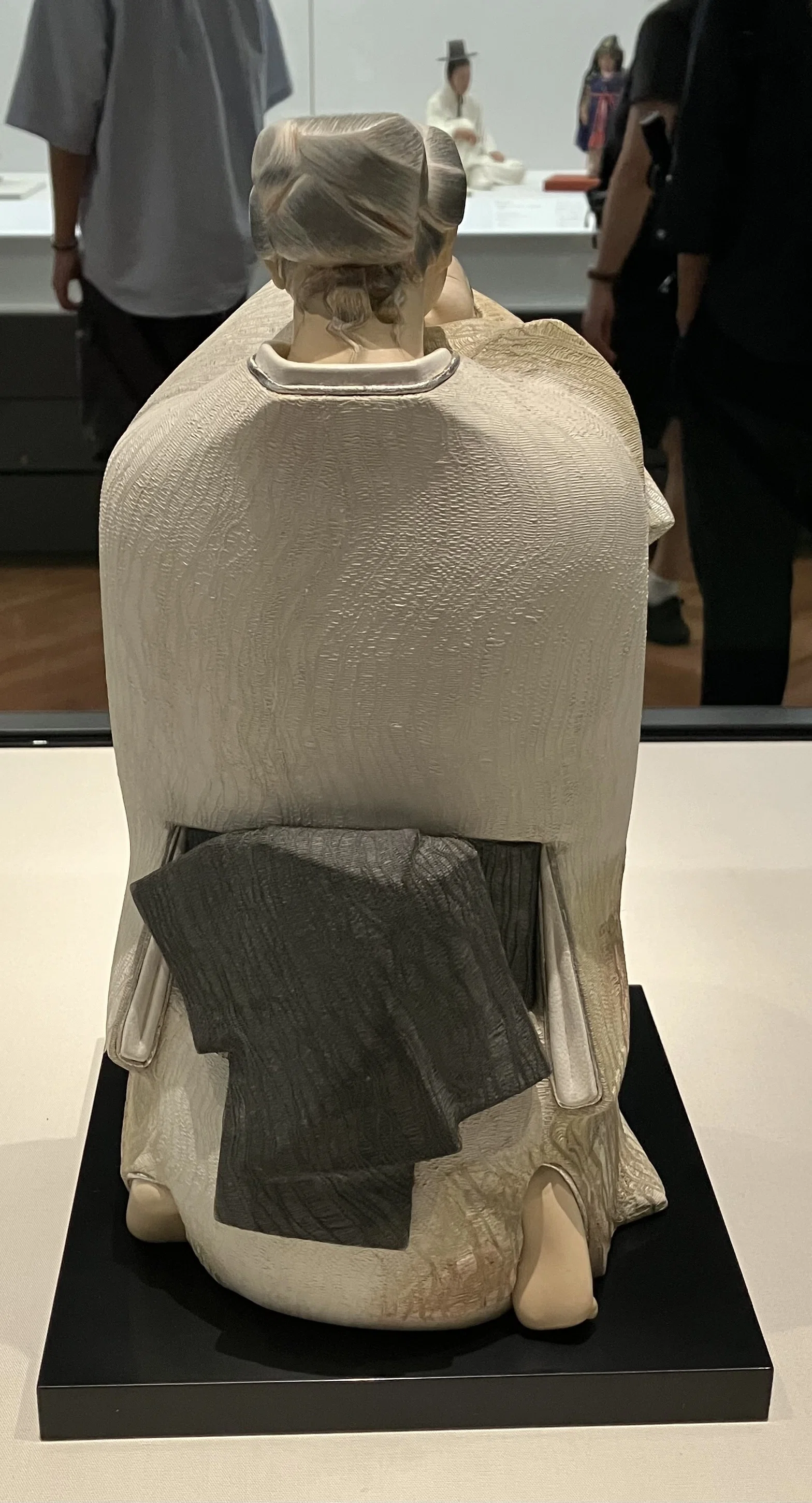 美術展】人間国宝の人形と根付/東京国立博物館・本館｜らら