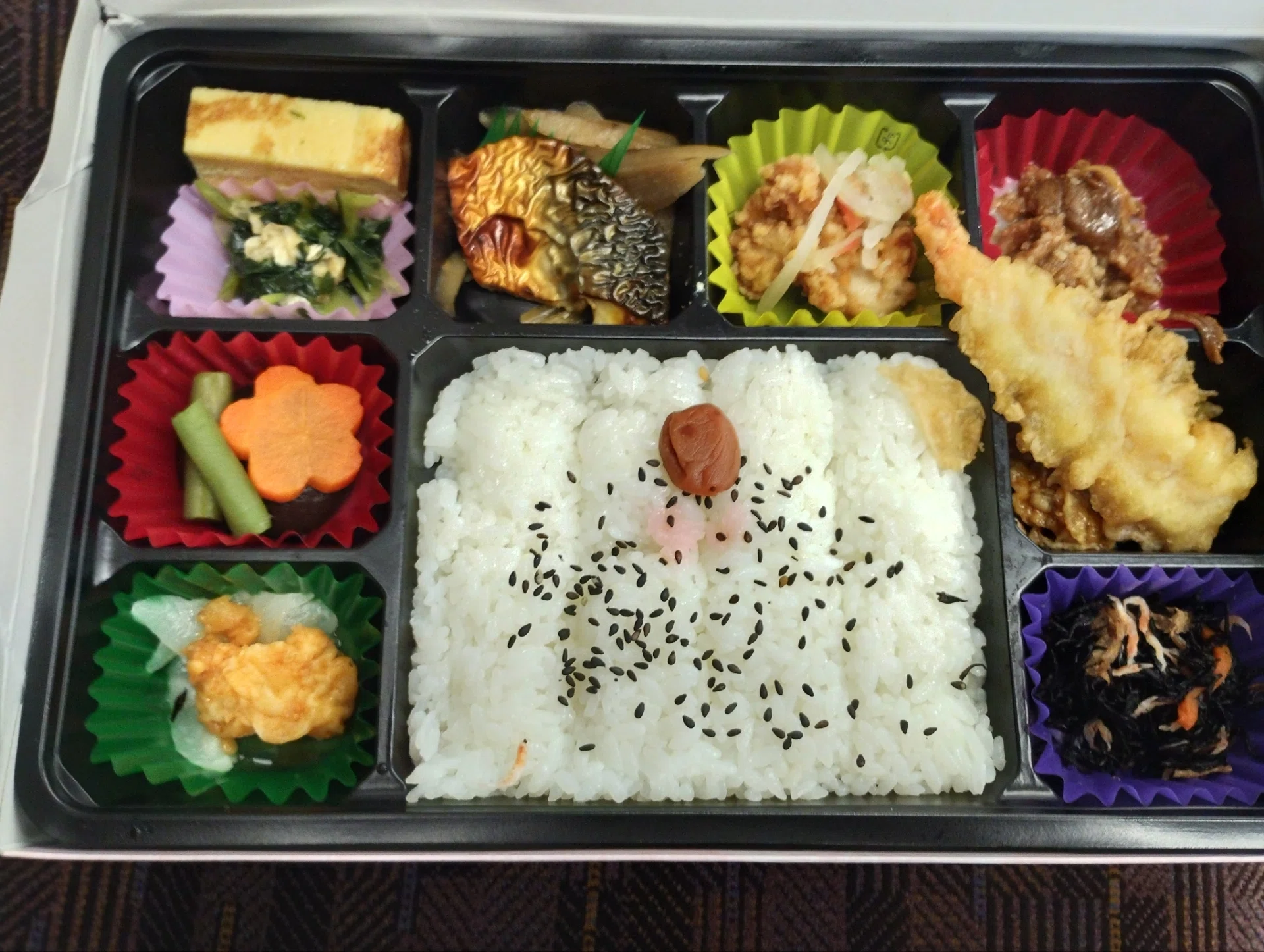 JR四国ステーション開発】幕の内弁当 瀬戸の凪｜電話番＠note