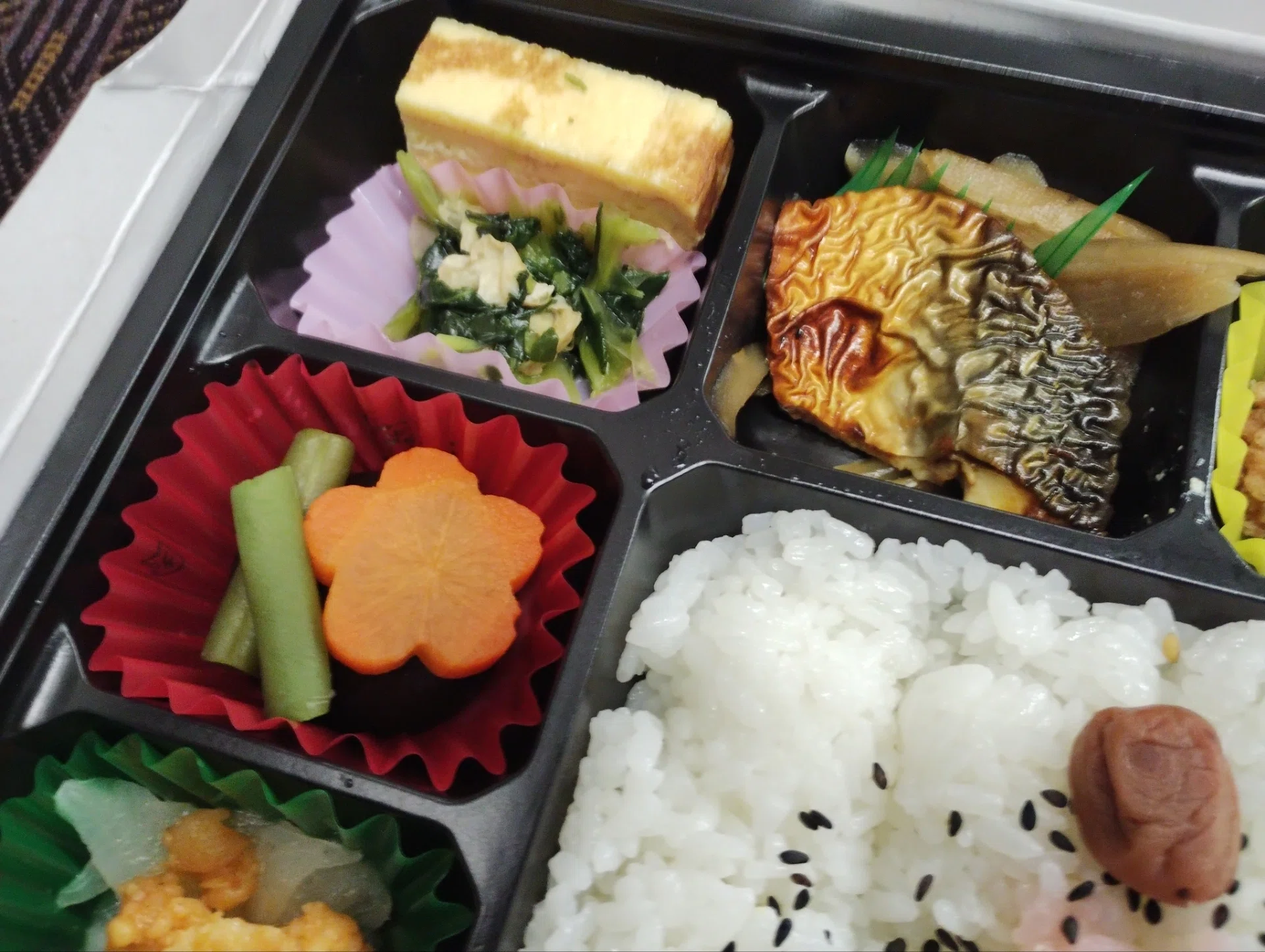 JR四国ステーション開発】幕の内弁当 瀬戸の凪｜電話番＠note