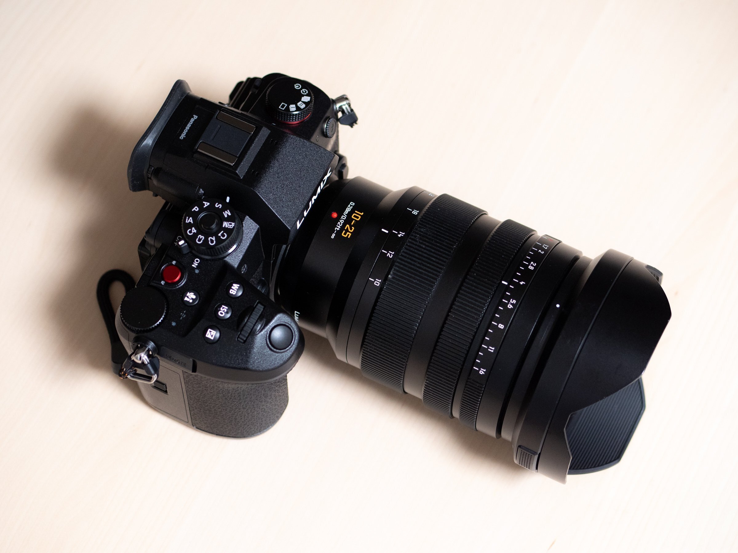 パナソニック　LUMIX GⅠ ブラック Amazon | パナソニック デジタル一眼カメラ LUMIX (ルミックス
