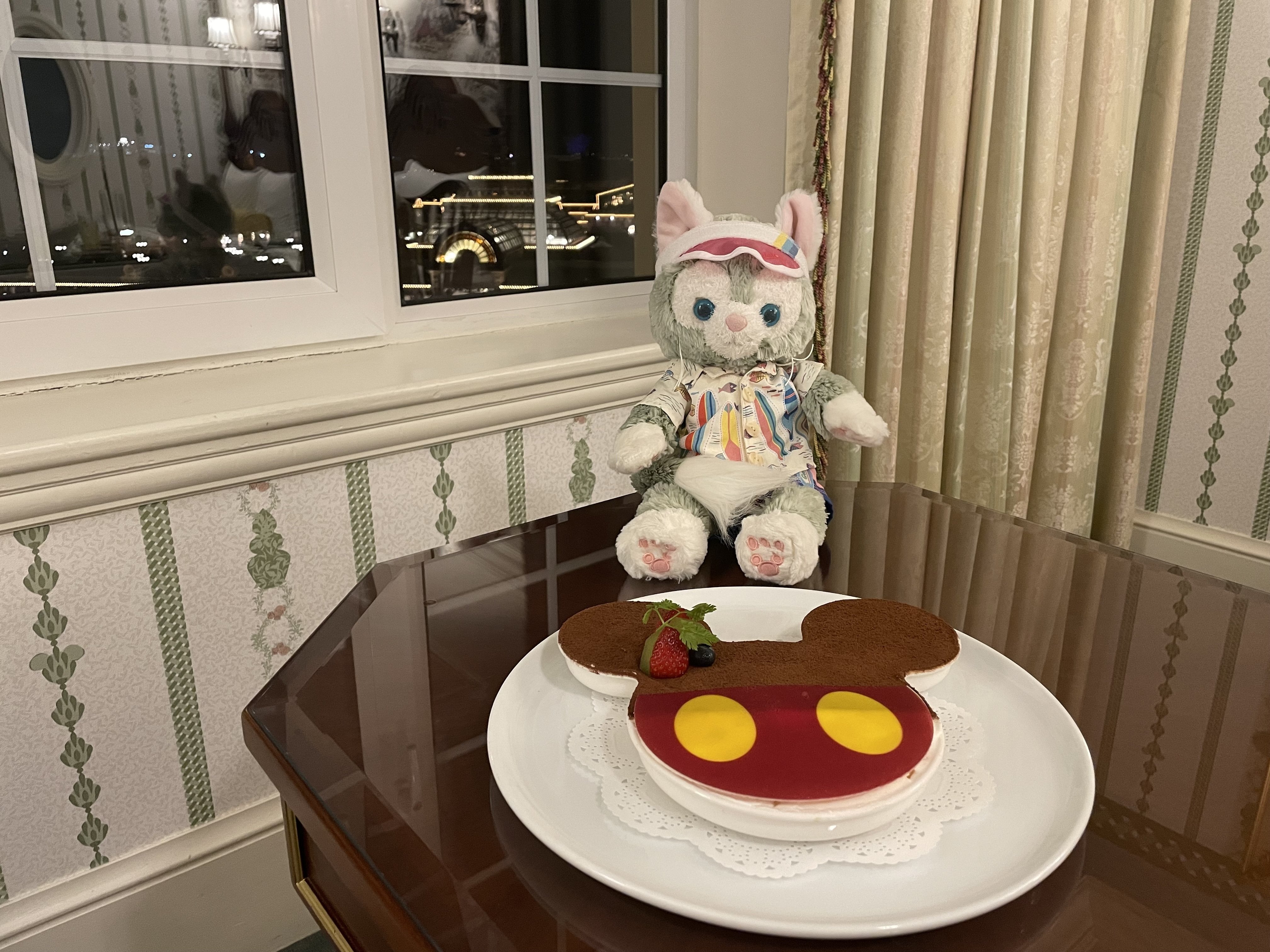 自己紹介と東京ディズニーランドホテルルームサービス 自己紹介と東京ディズニーランドホテルルームサービス