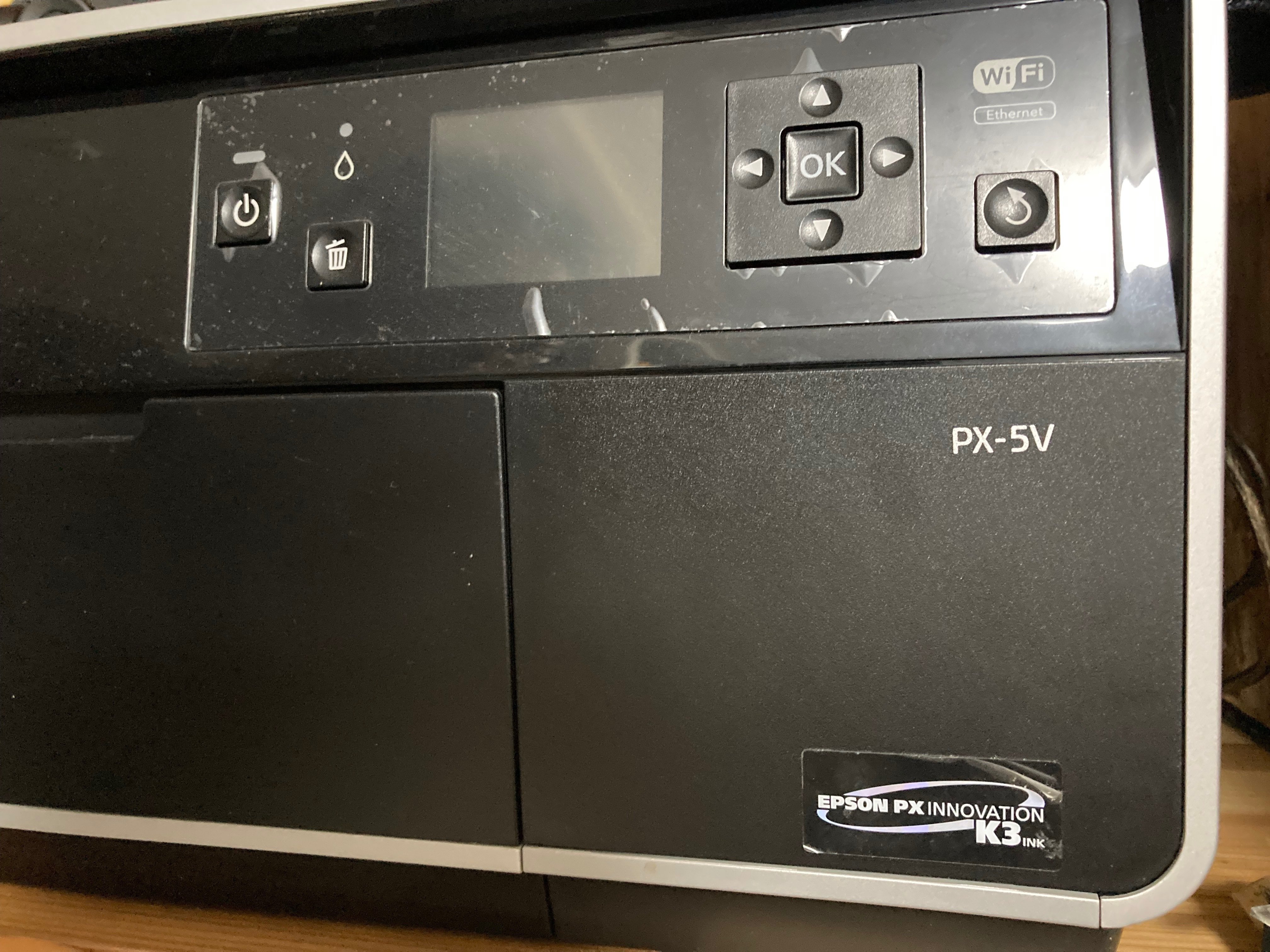 長年働いてくれた我が家の優秀なプリンタ EPSON PX-5Vも卒業へ