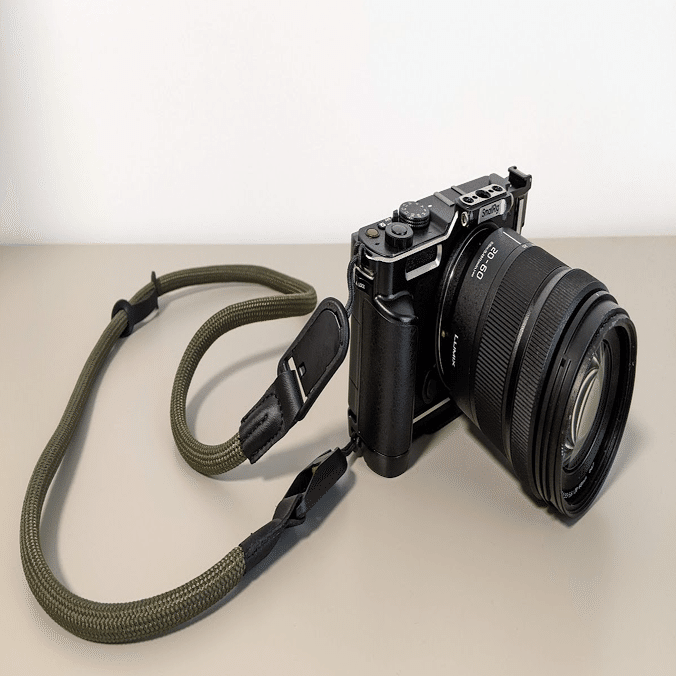 Lumix S9にsmallrigのリグを付けたらかっこいいじゃないの！｜さしみつ