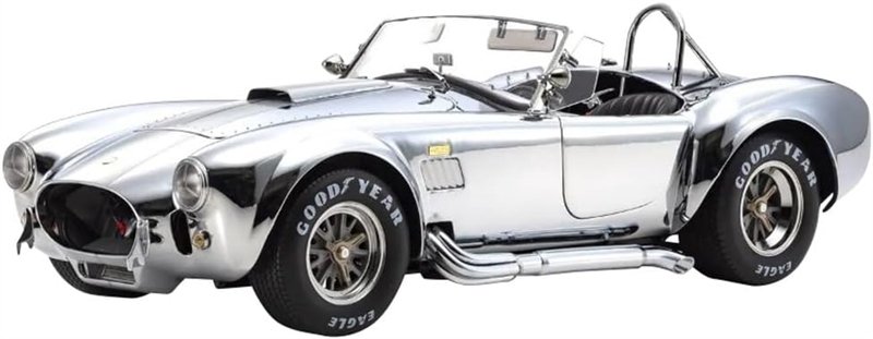 シェルビー427コブラ 約1億8000万円！ 特別なシェルビー「427コブラ」の心臓は7リッターの