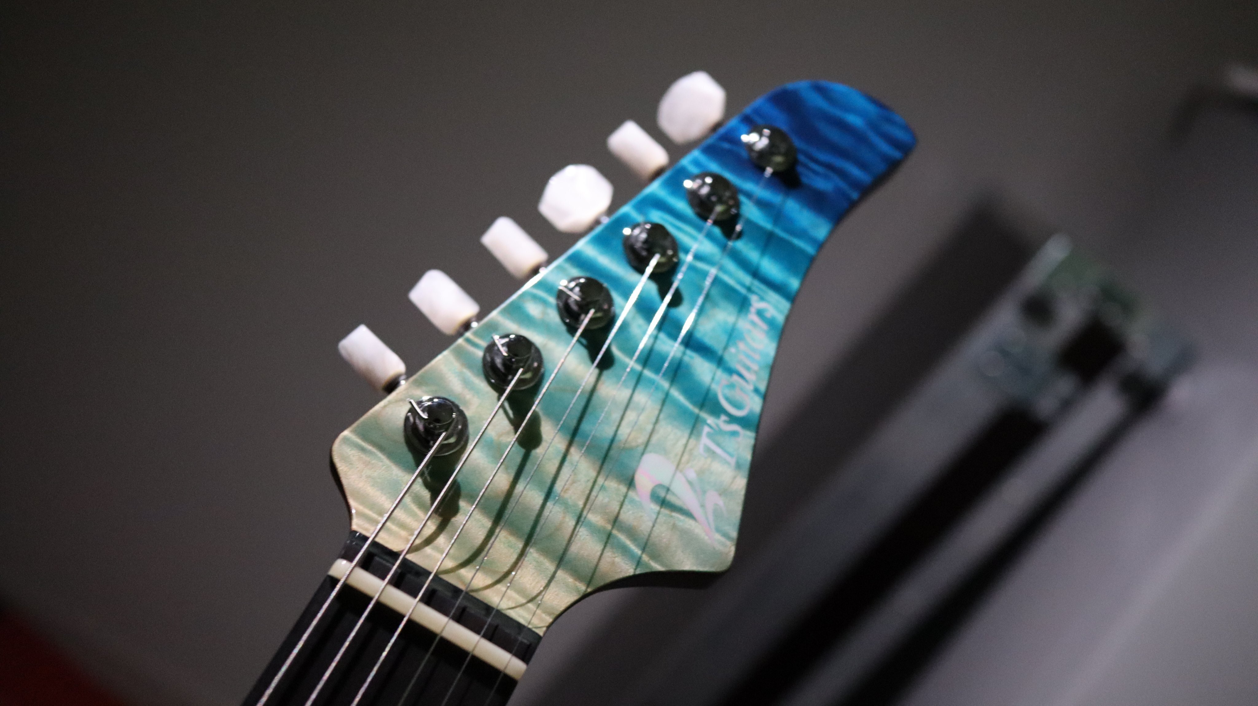 T's guitars dst pro 24　musicman jp 風です。 T's guitars dst pro 24 musicman jp 風です。 T's guitars dst