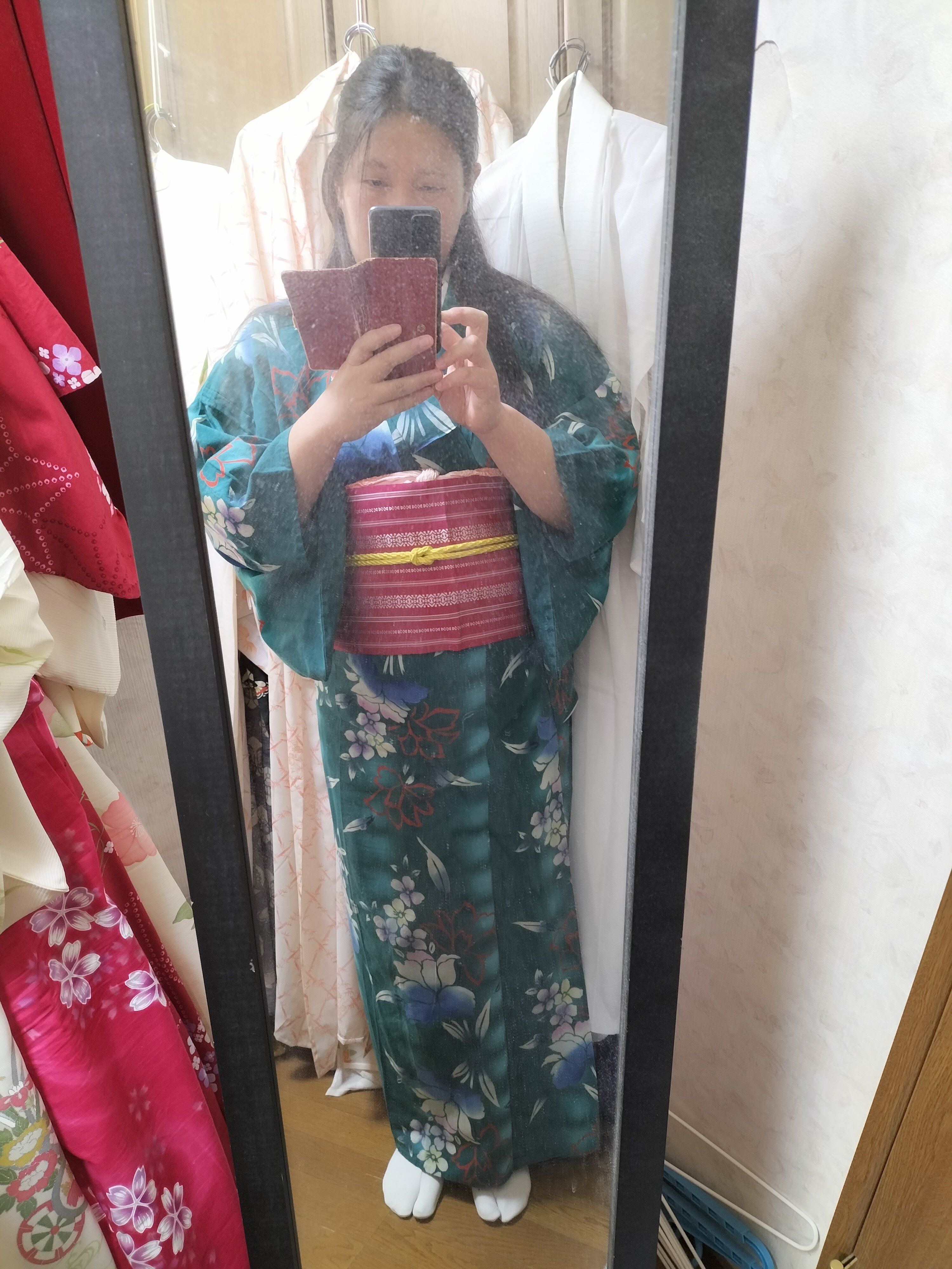 着物の中に着る長襦袢 imgrc0331196119.jpg