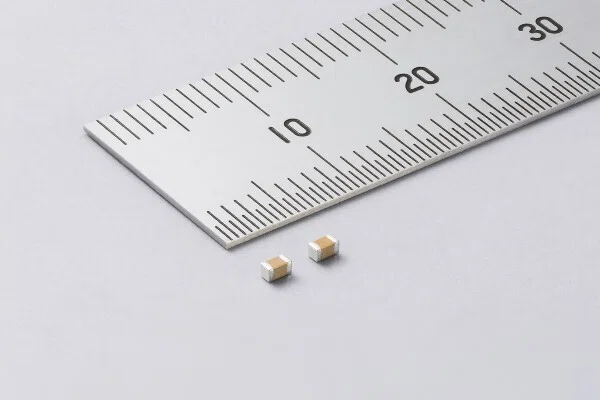 積層セラミックコンデンサ（MLCC）とは？現代エレクトロニクスの縁の下